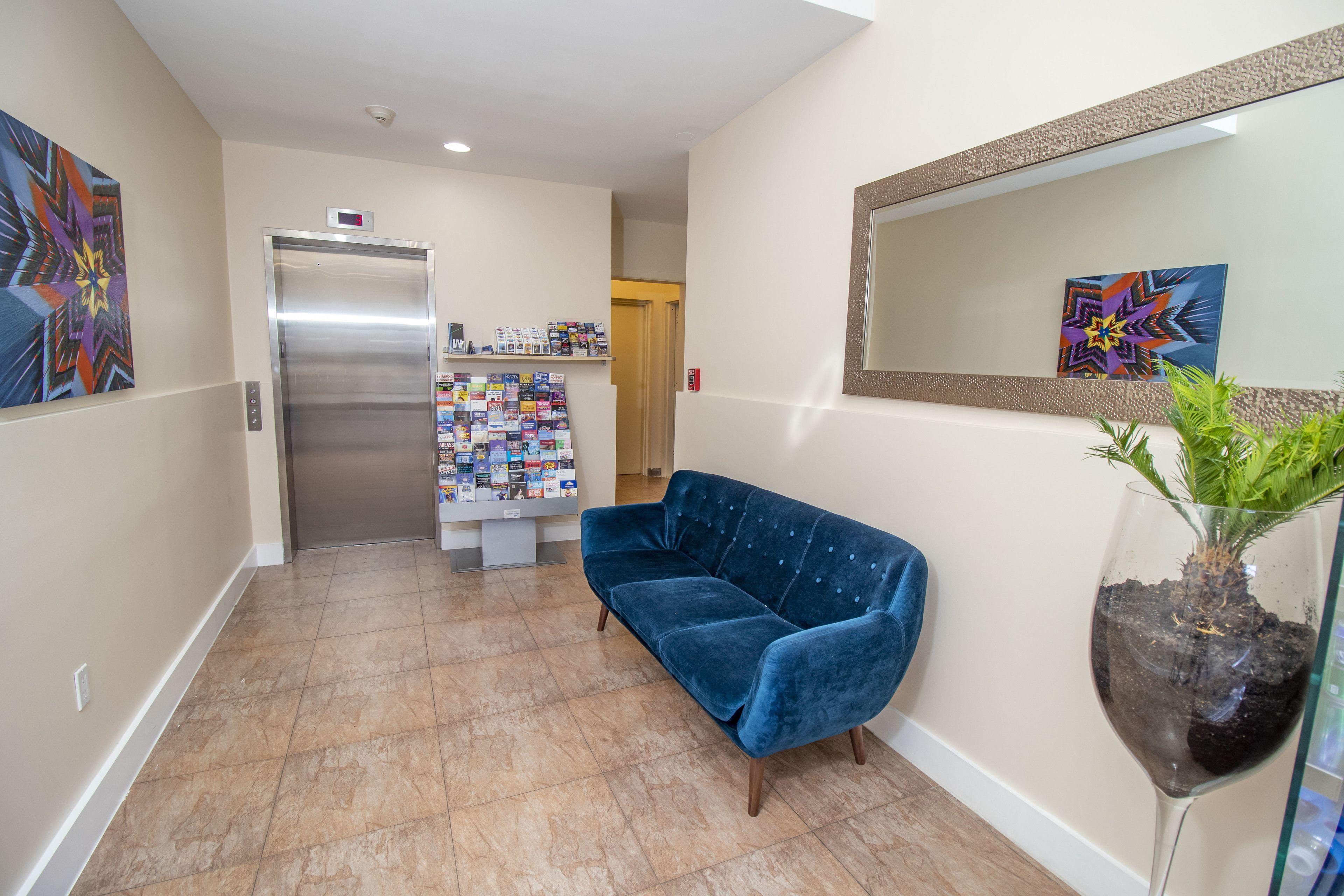 Canal Loft Hotel 2*