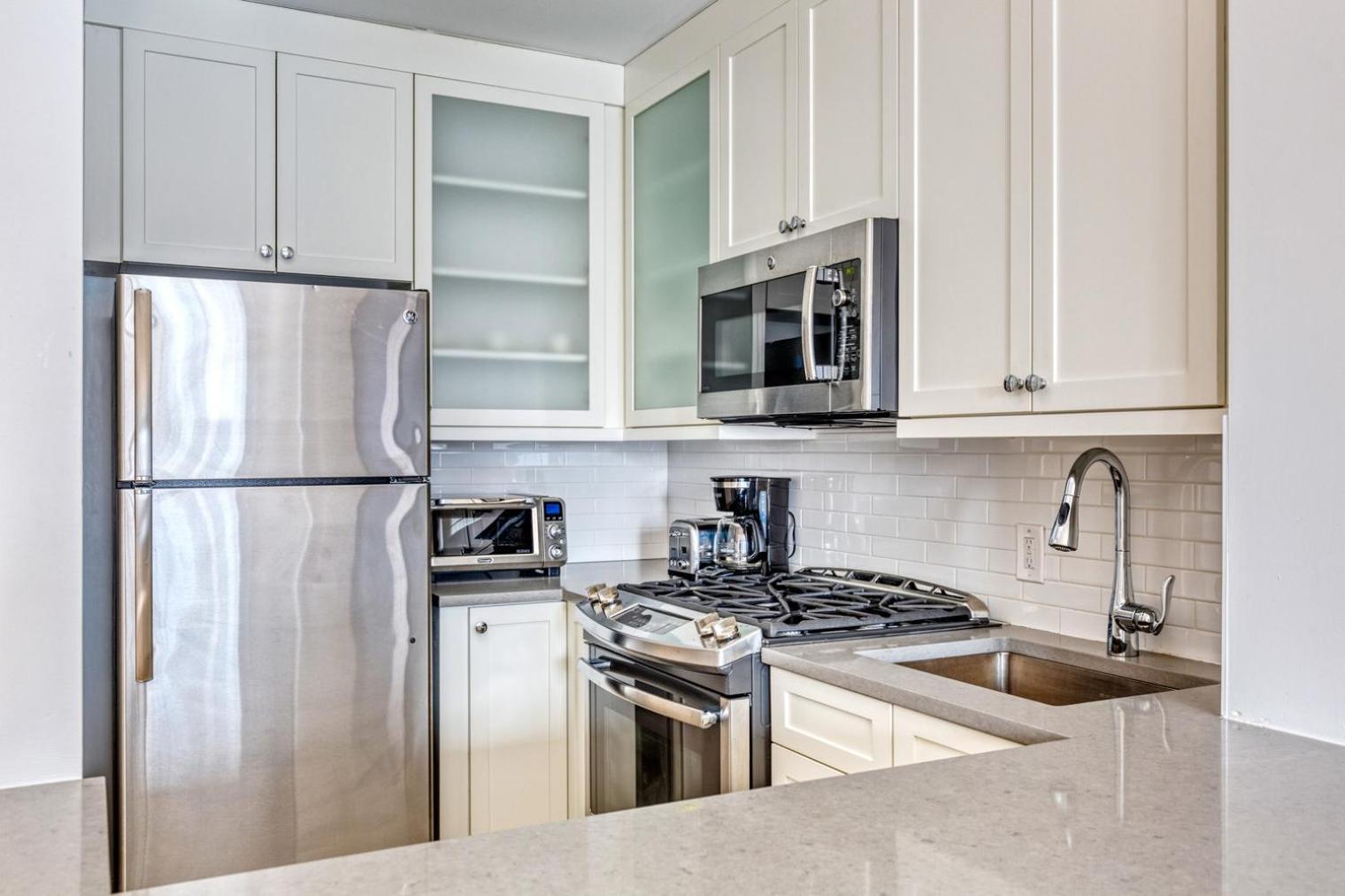 Uws 1br W Doorman Elevator Nr Park Nyc-372 Apartment *