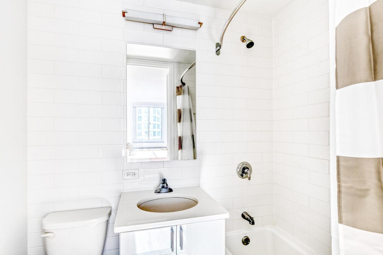 Uws 1br W Doorman Elevator Nr Park Nyc-372 Apartment New York