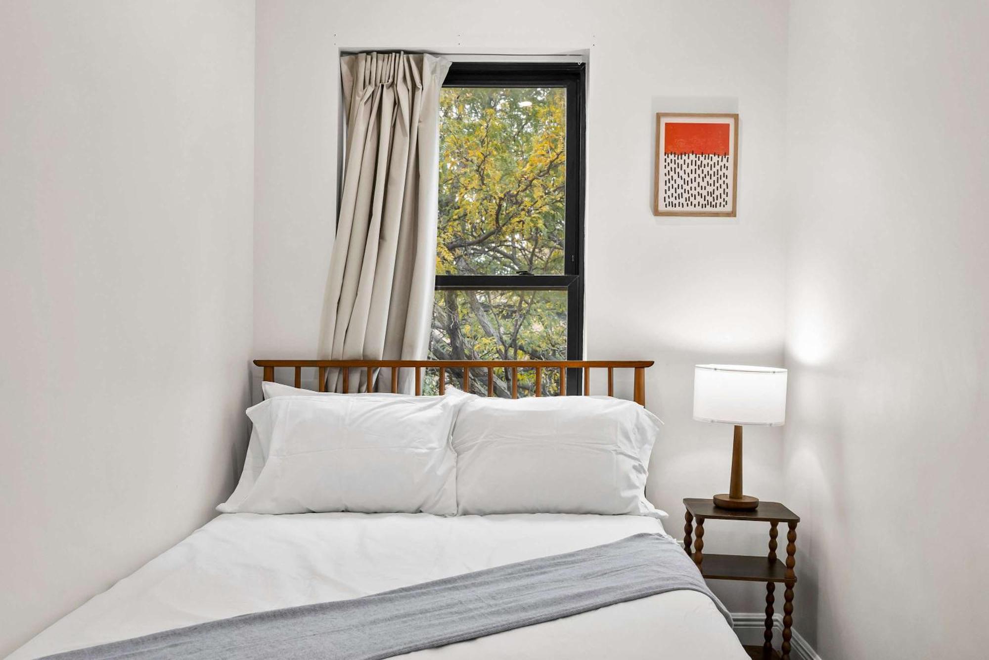 Carroll Place - Bright 3br In Carroll Gardens Apartment *