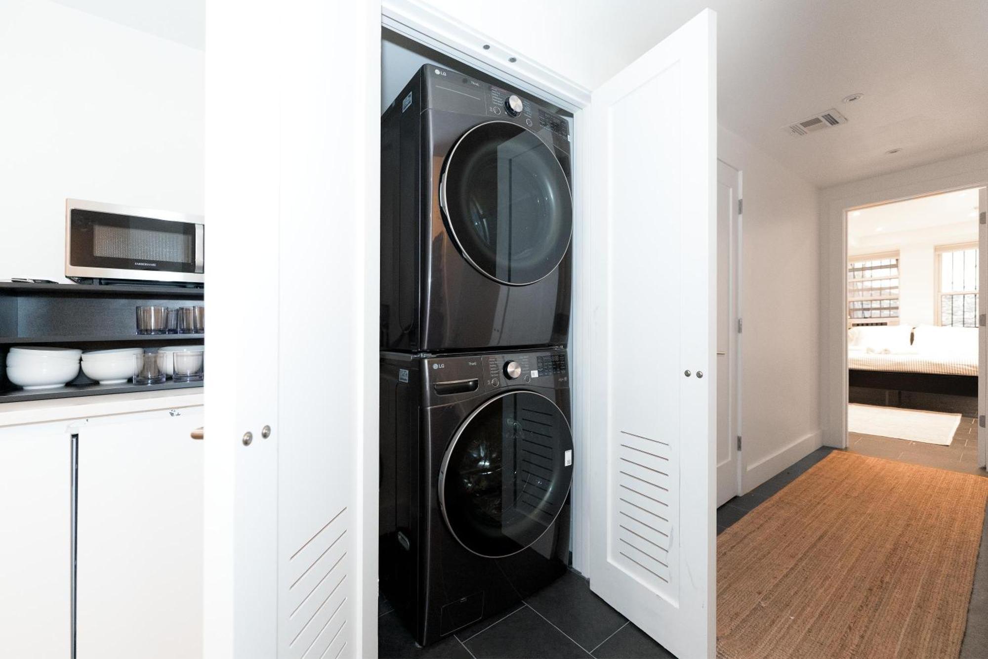 Apartment Massive Nyc Brownstone Wpatio New York