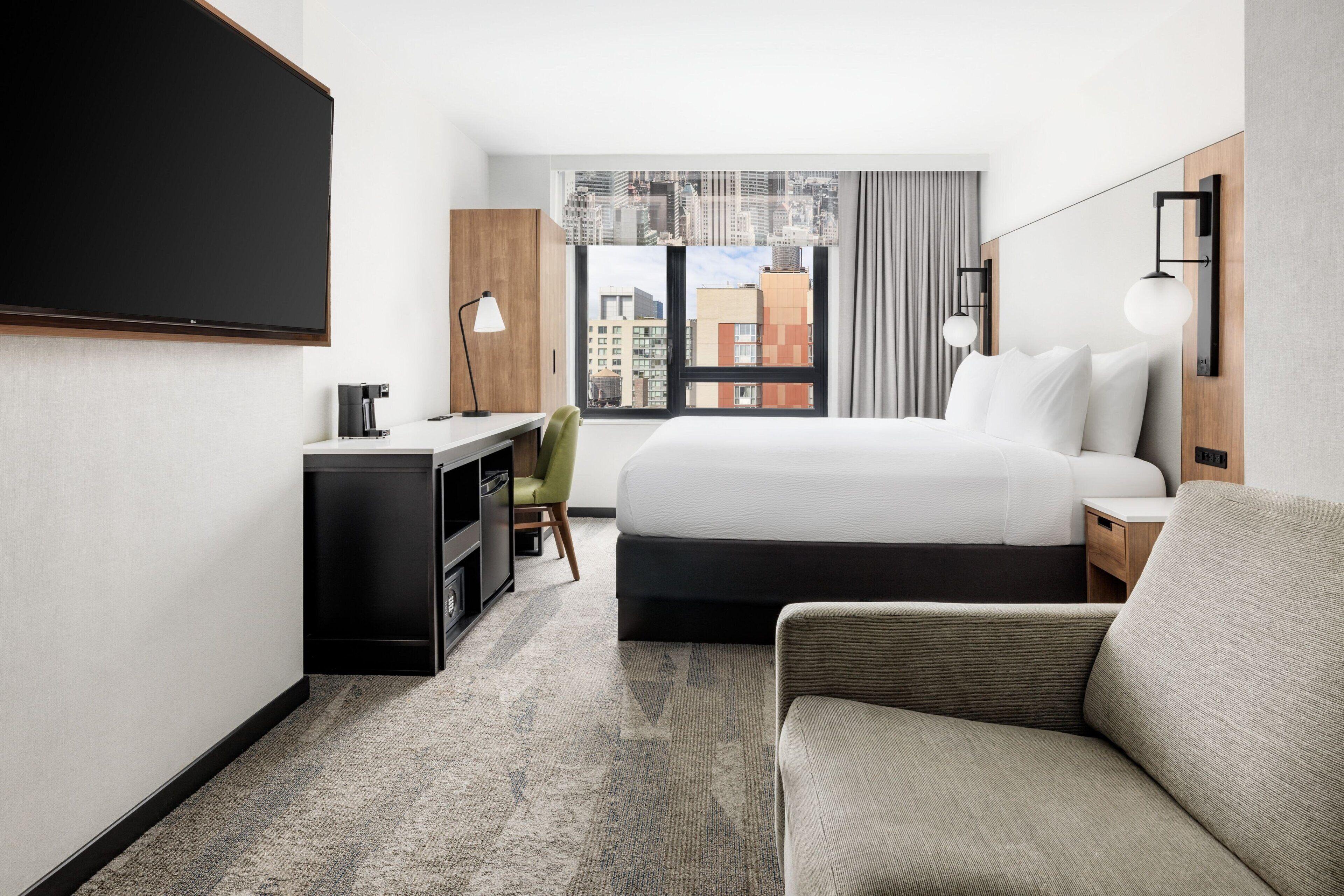 Fairfield & By Marriott Manhattan/times Square South