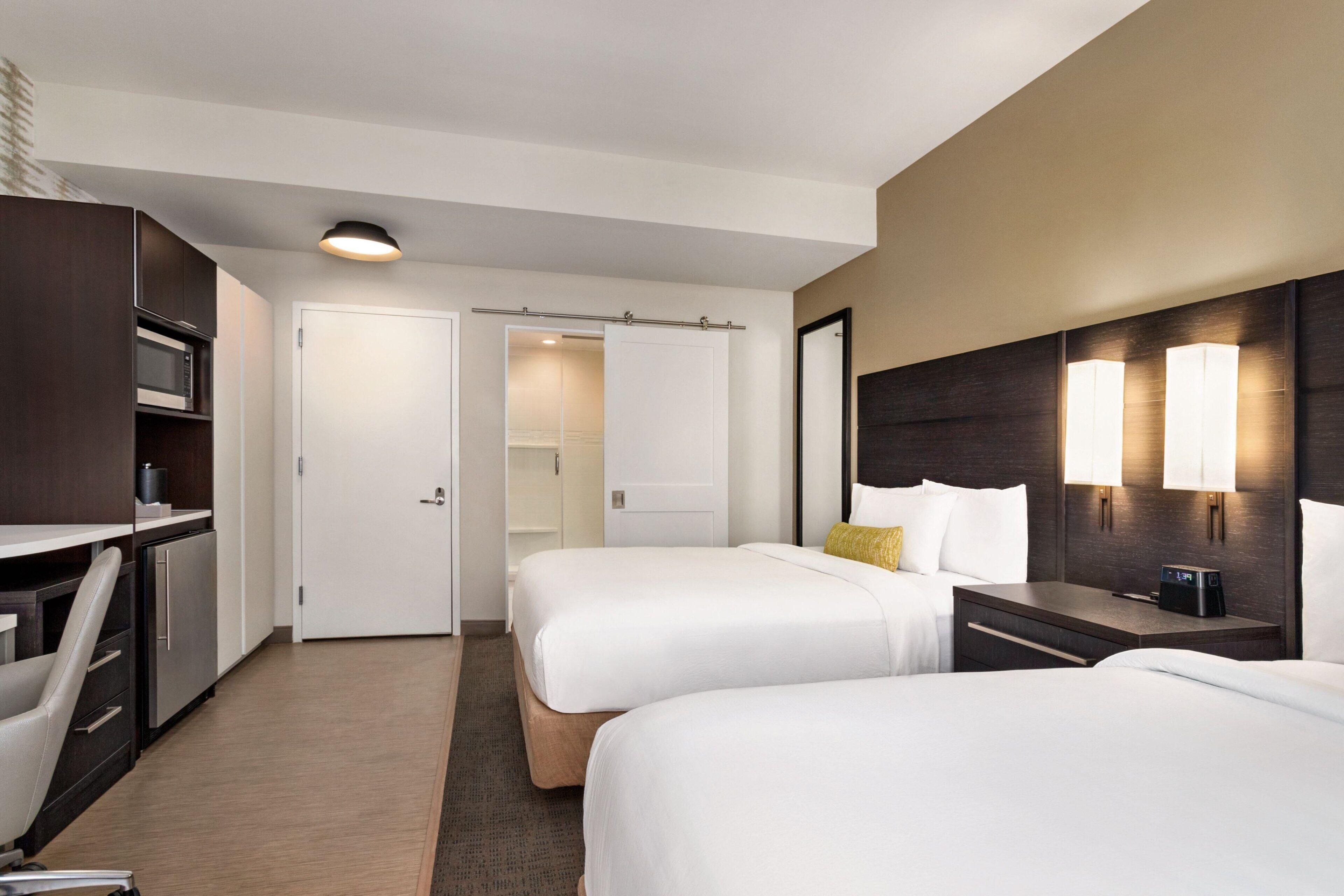By Marriott Jfk Airport Hotel