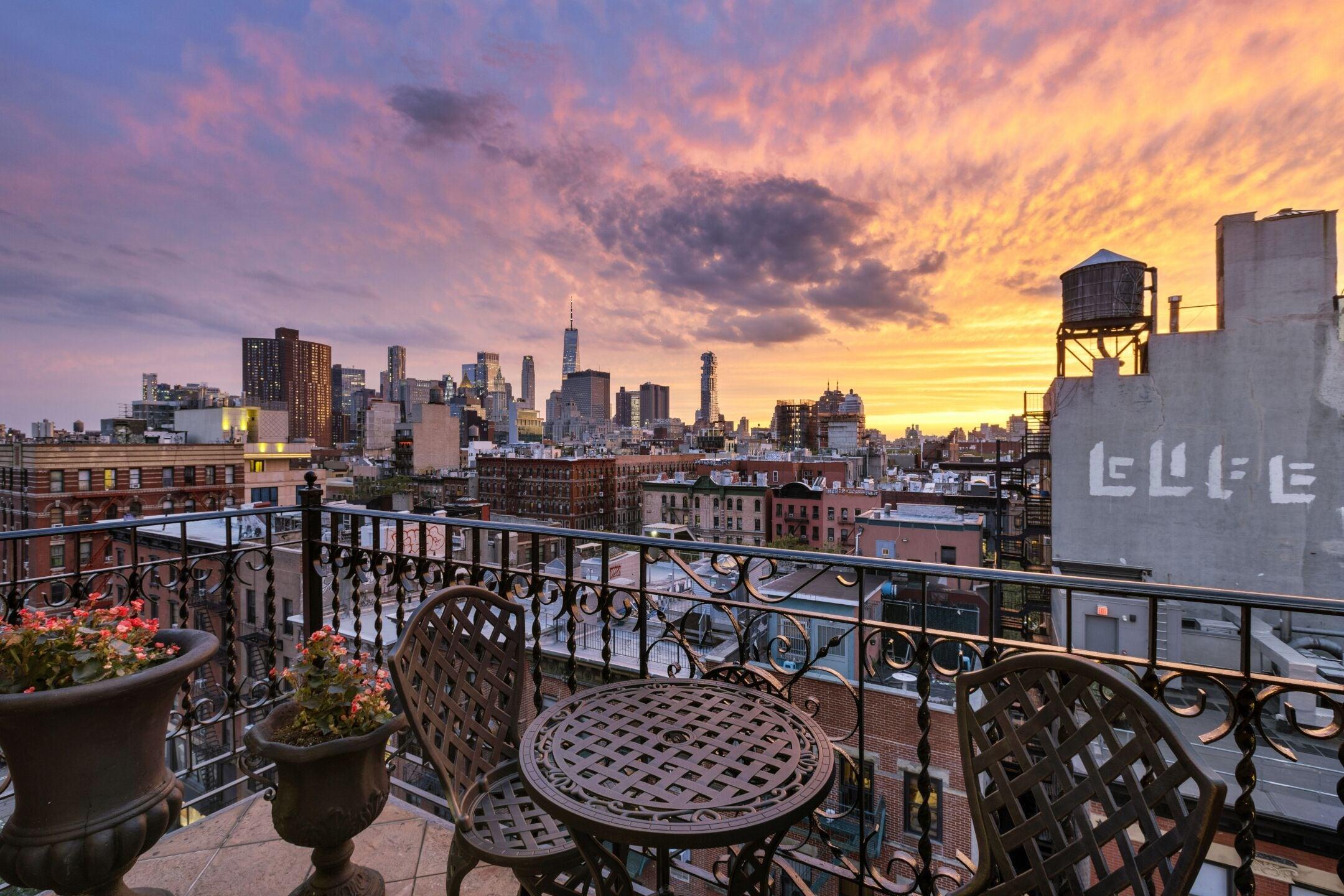 Hotel The Historic Blue Moon - Nyc 4*
