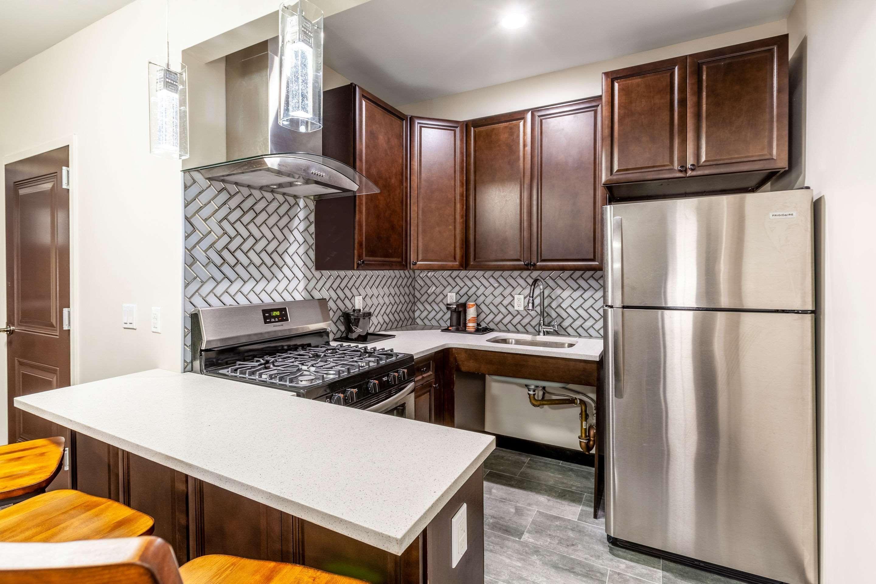 Wyck & Near Jfk Airport