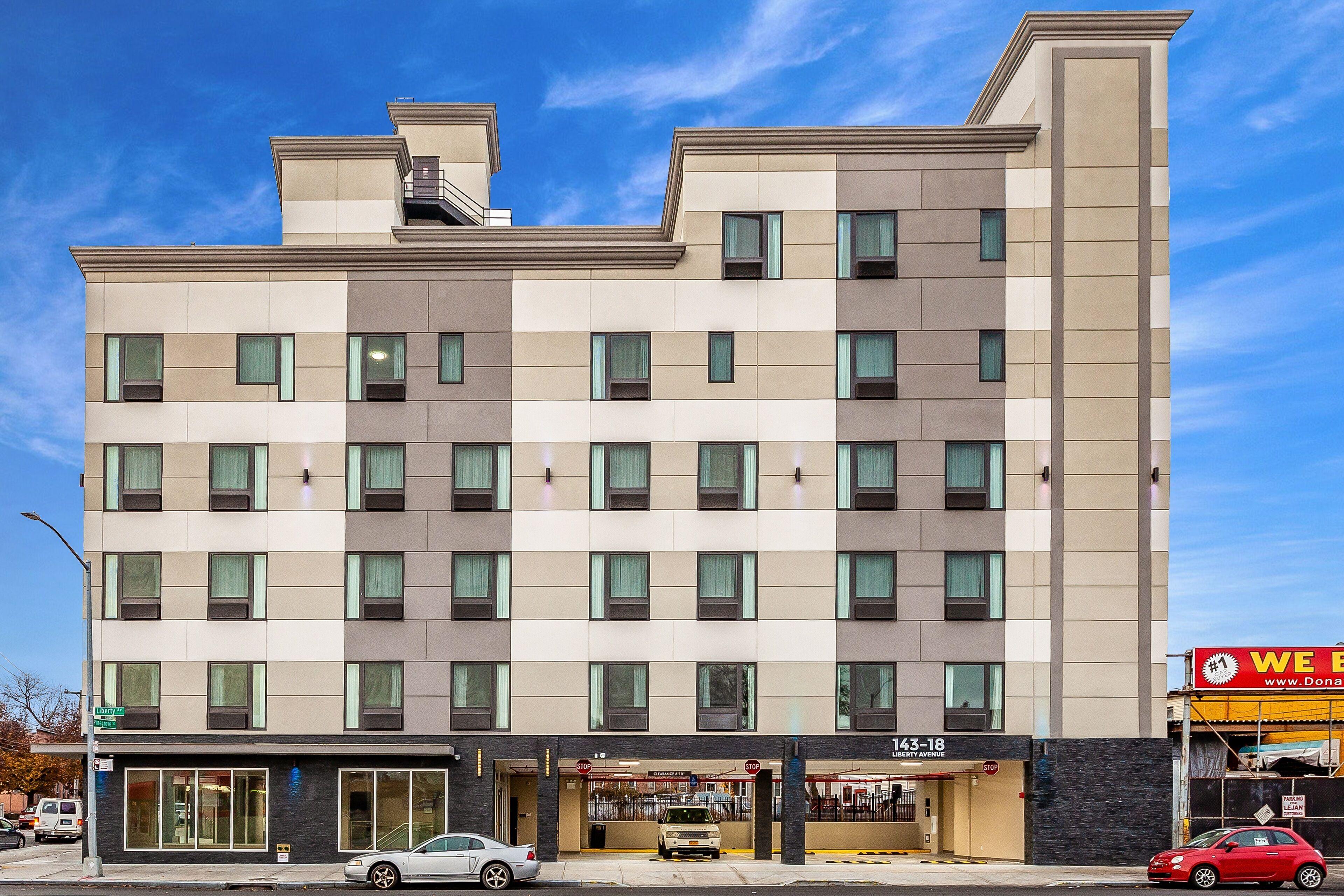 Hotel Wyck & Near Jfk Airport