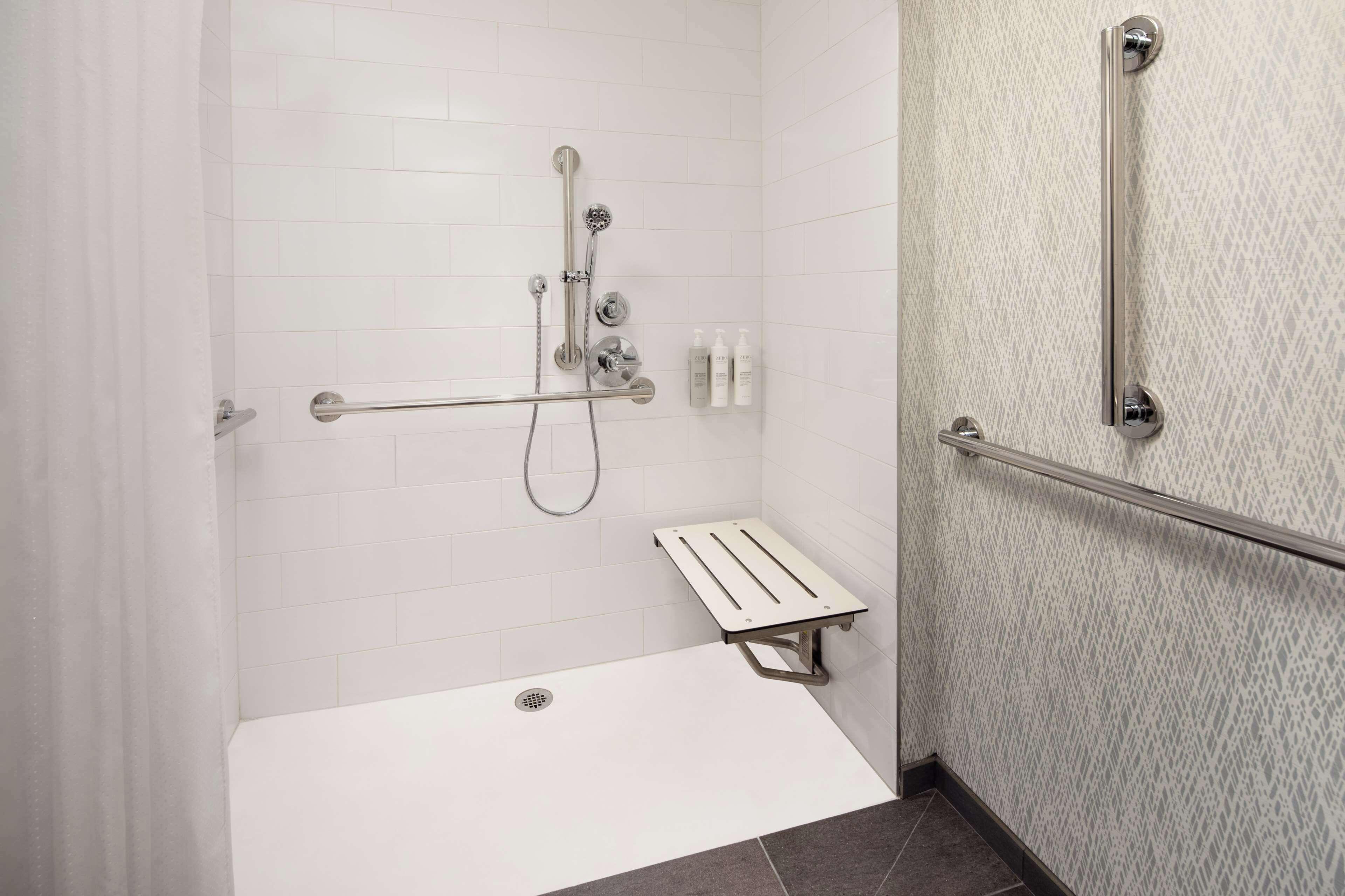 Hotel Home2 By Hilton Times Square 3*