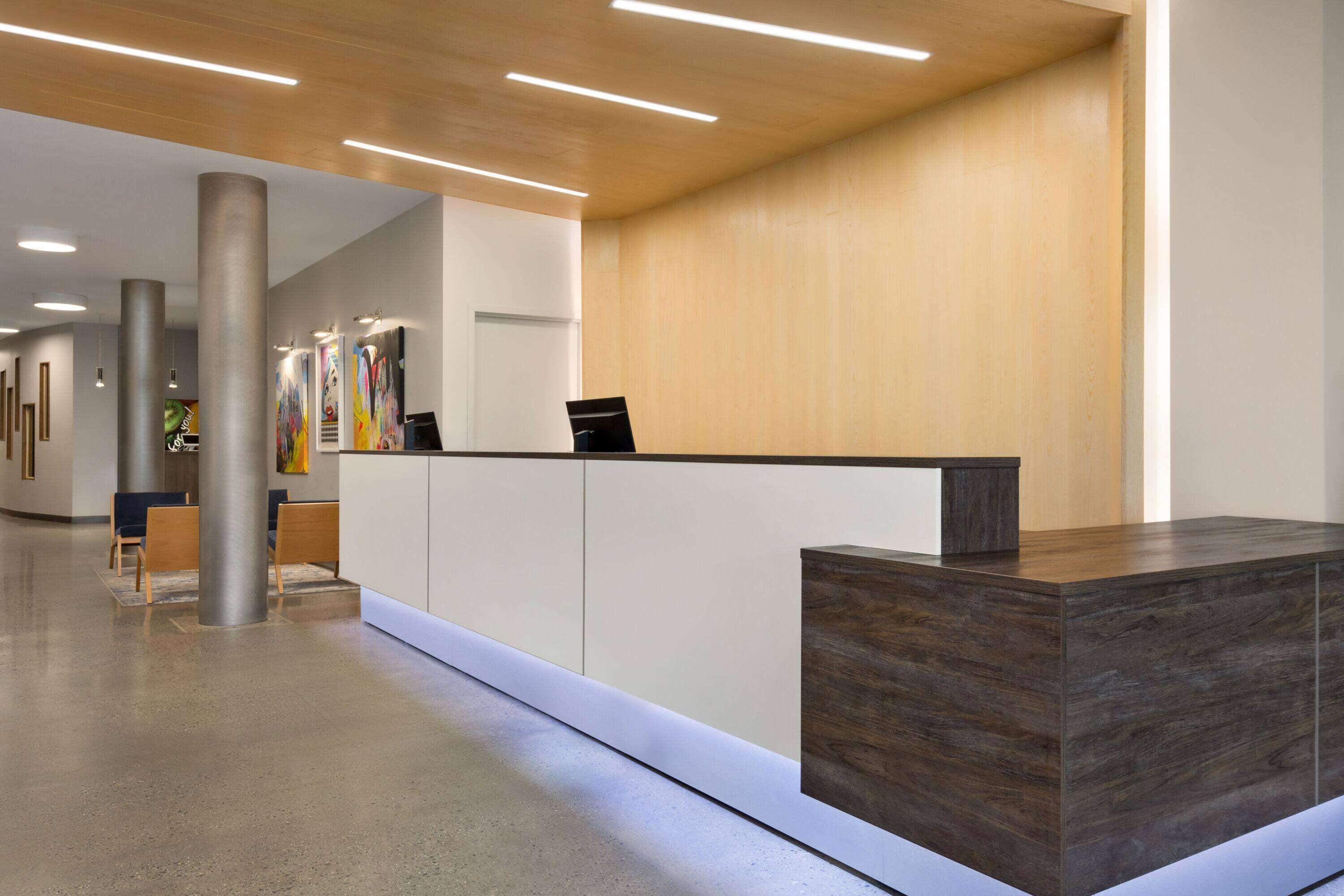 Wingate By Wyndham Bronx Haven Park Hotel New York