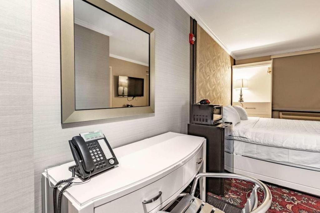 Hotel Umbrella Brooklyn - Newly Renovated New York