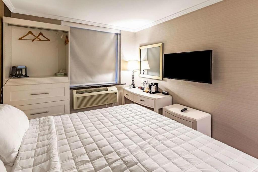 Umbrella Brooklyn 3* New York