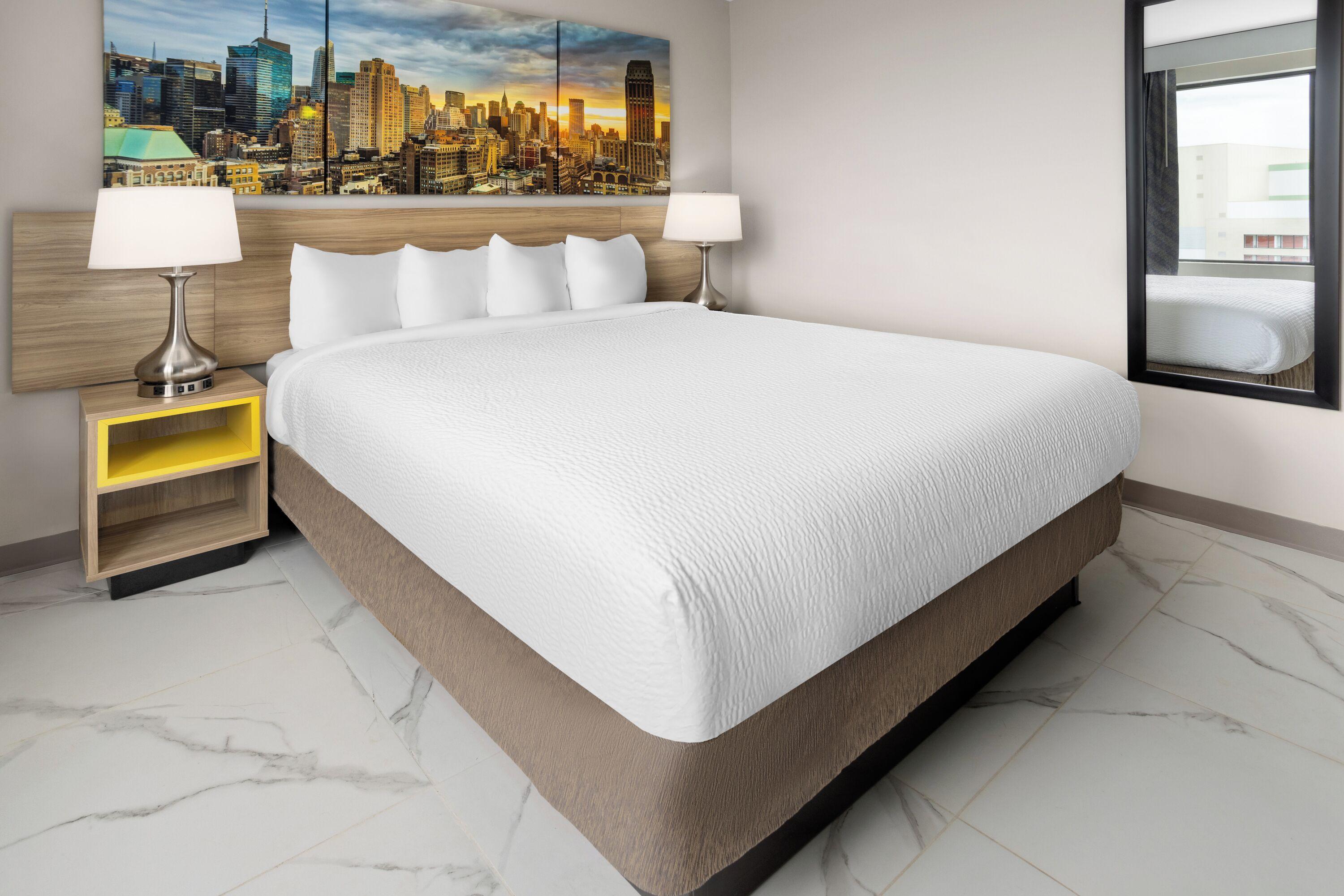 Days By Wyndham Staten Island Hotel 2*