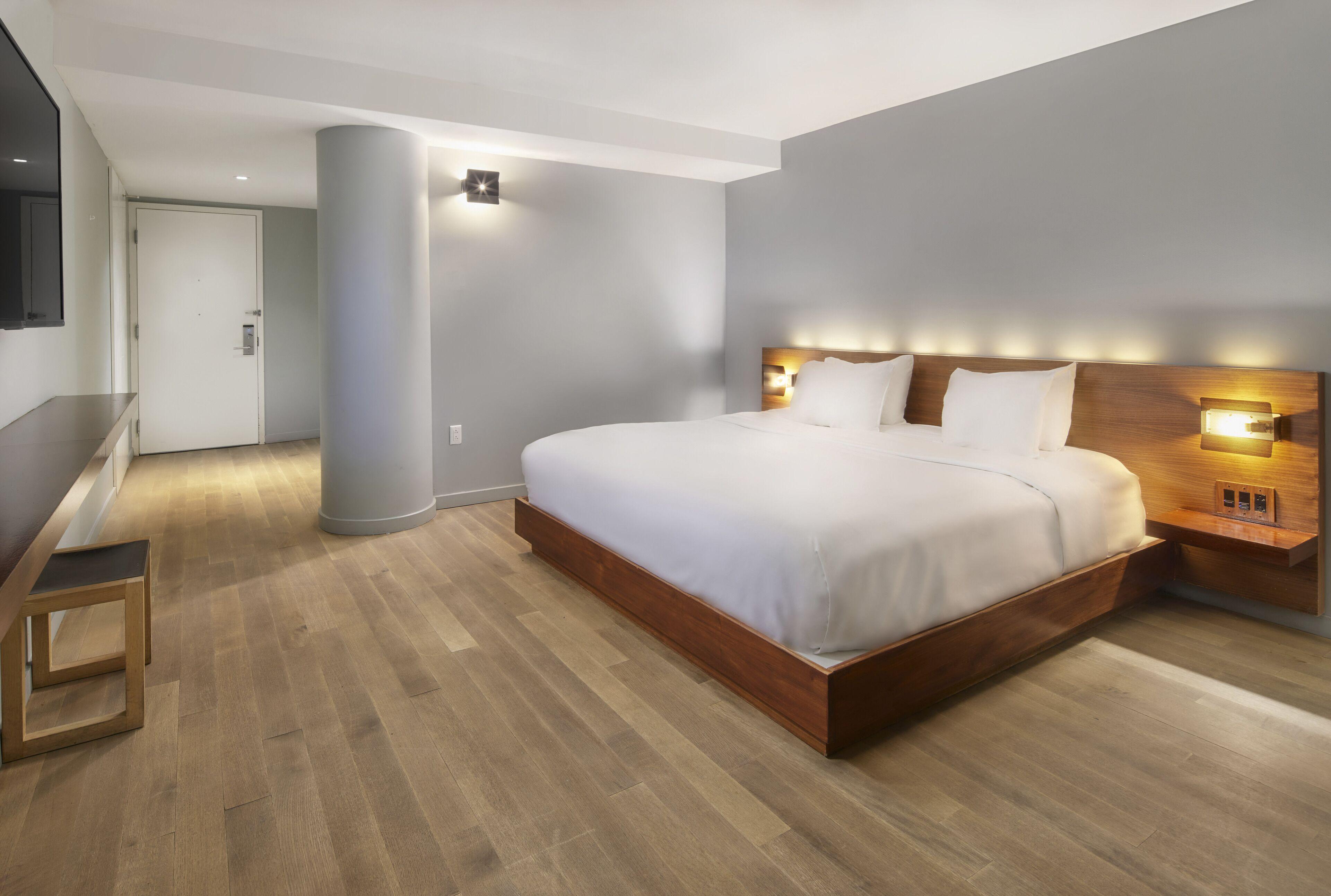 Truss Times Square Hotel 4*