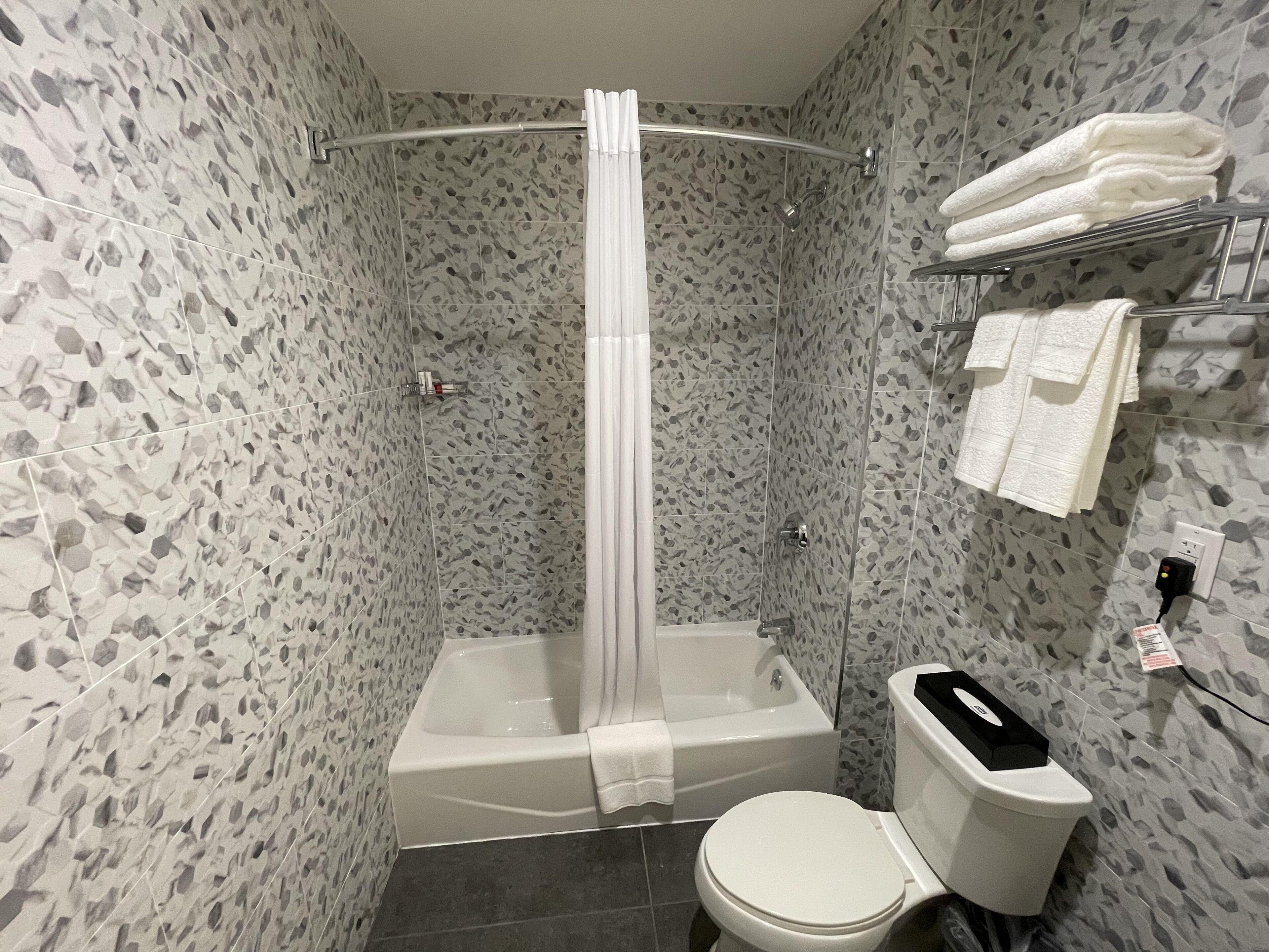 Super 8 By Wyndham Bronx Near Botanical Garden New York
