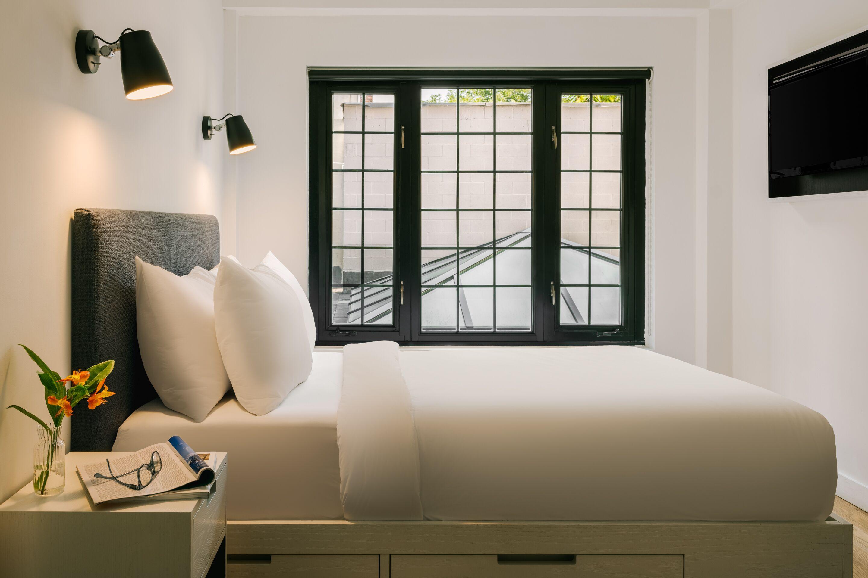 Hotel The Industrialist Brooklyn New York