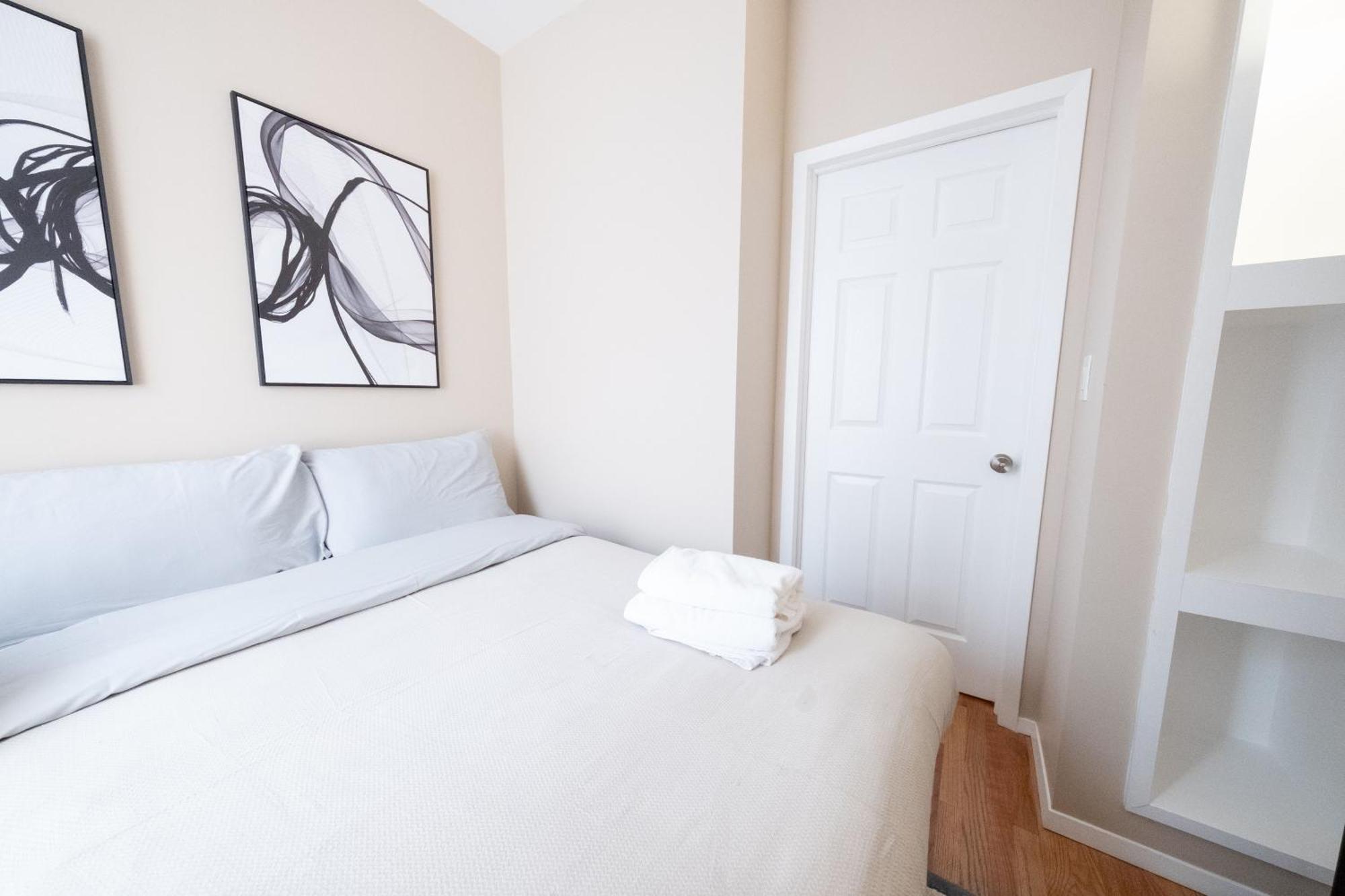 Apartment Sunlit 2br Park North Elevator & Laundry