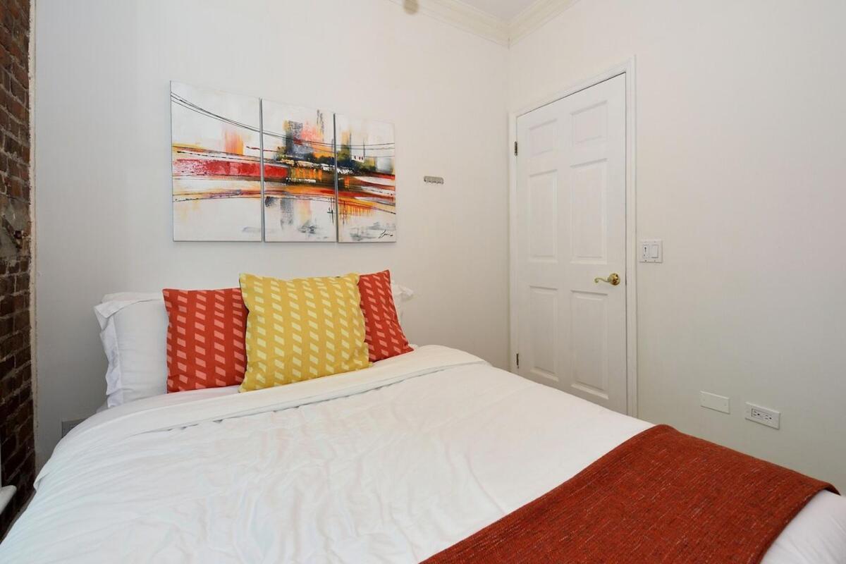 Midtown West 3 Bedroom Washer Dryer And Dishwasher, June To Aug 90 Days Required *