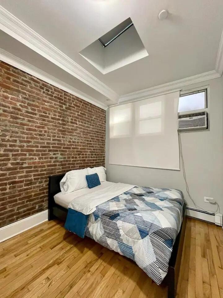 Great Location! Spacious 3br Loft In Midtown West!, June To Aug 90 Days Required Apartment *