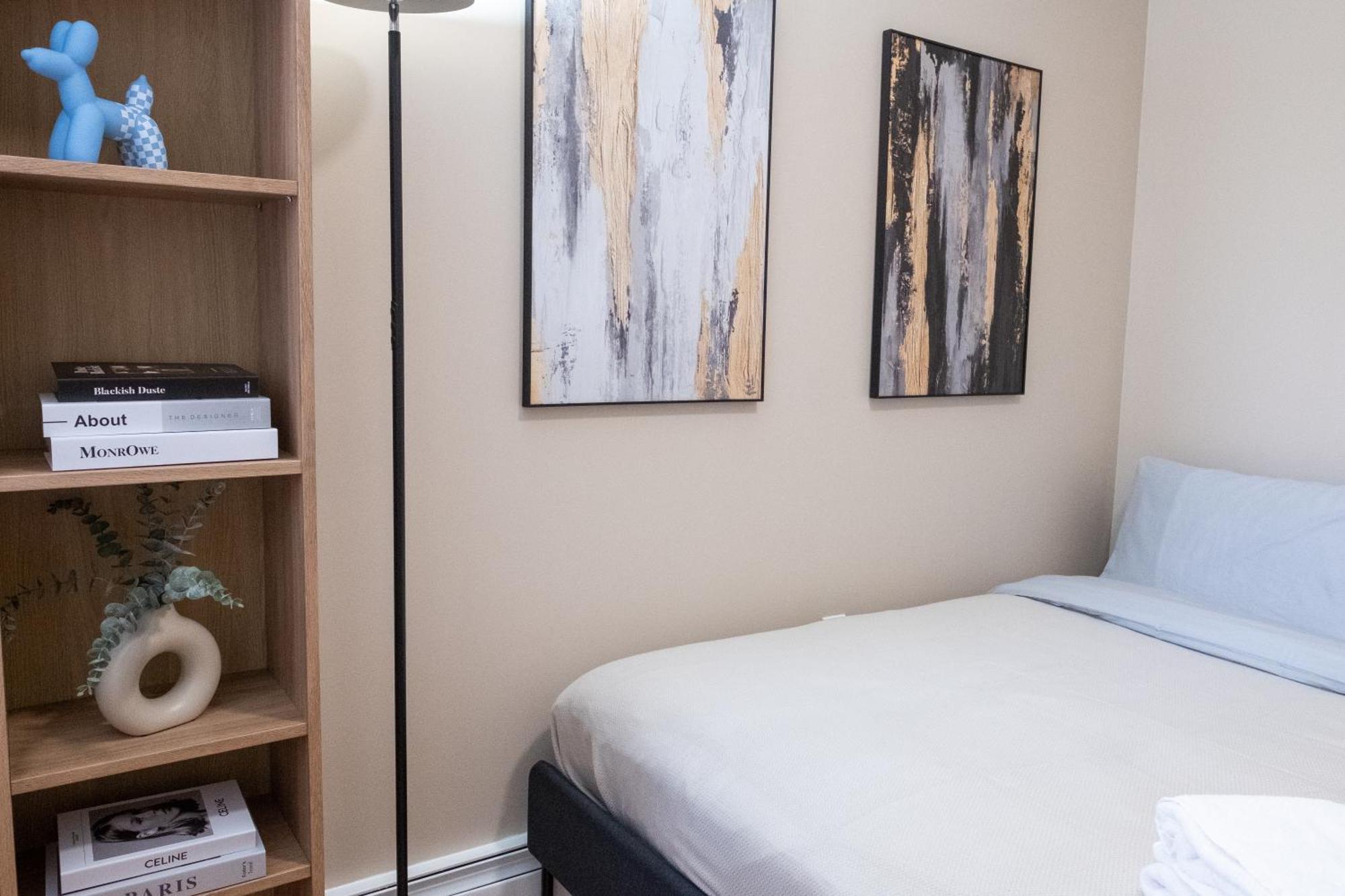 Apartment Sunlit 2br Park North Elevator & Laundry *