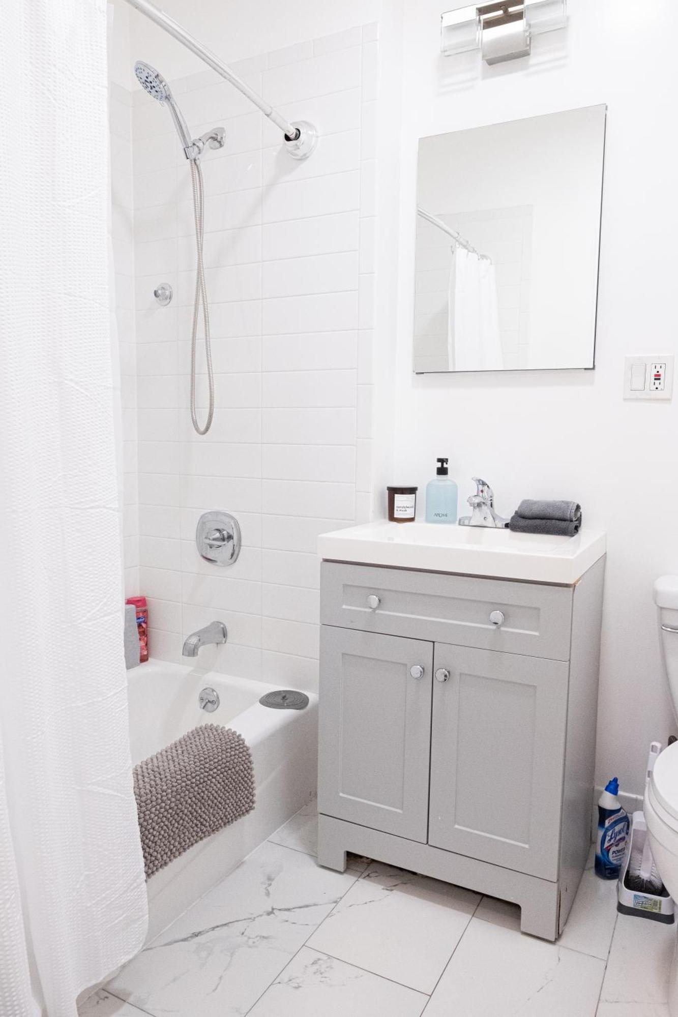 Apartment Sunlit 2br Park North Elevator & Laundry