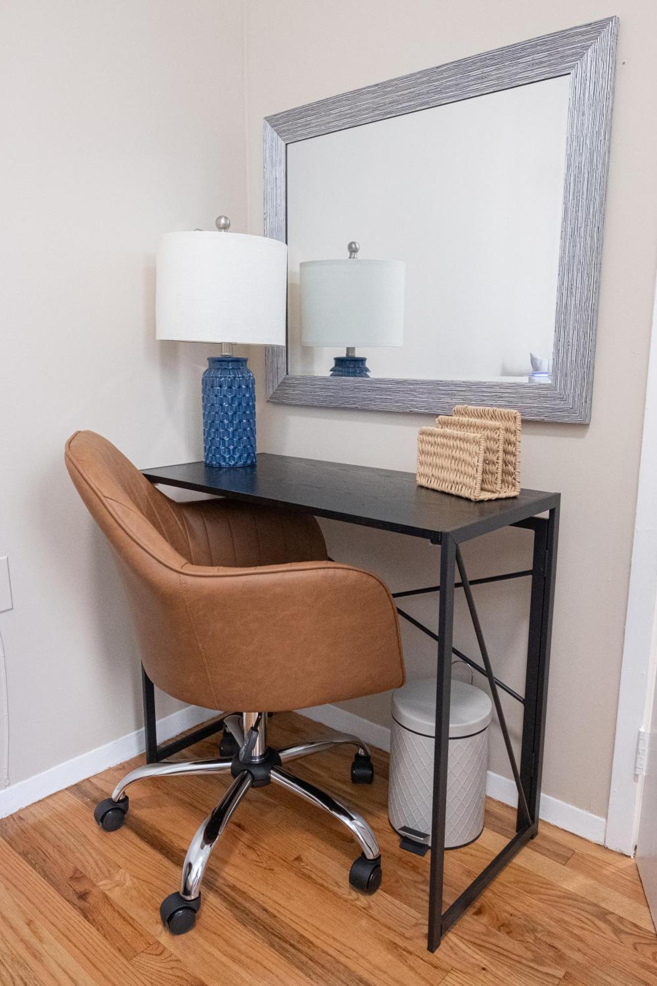 Sunlit 2br Park North Elevator & Laundry New York