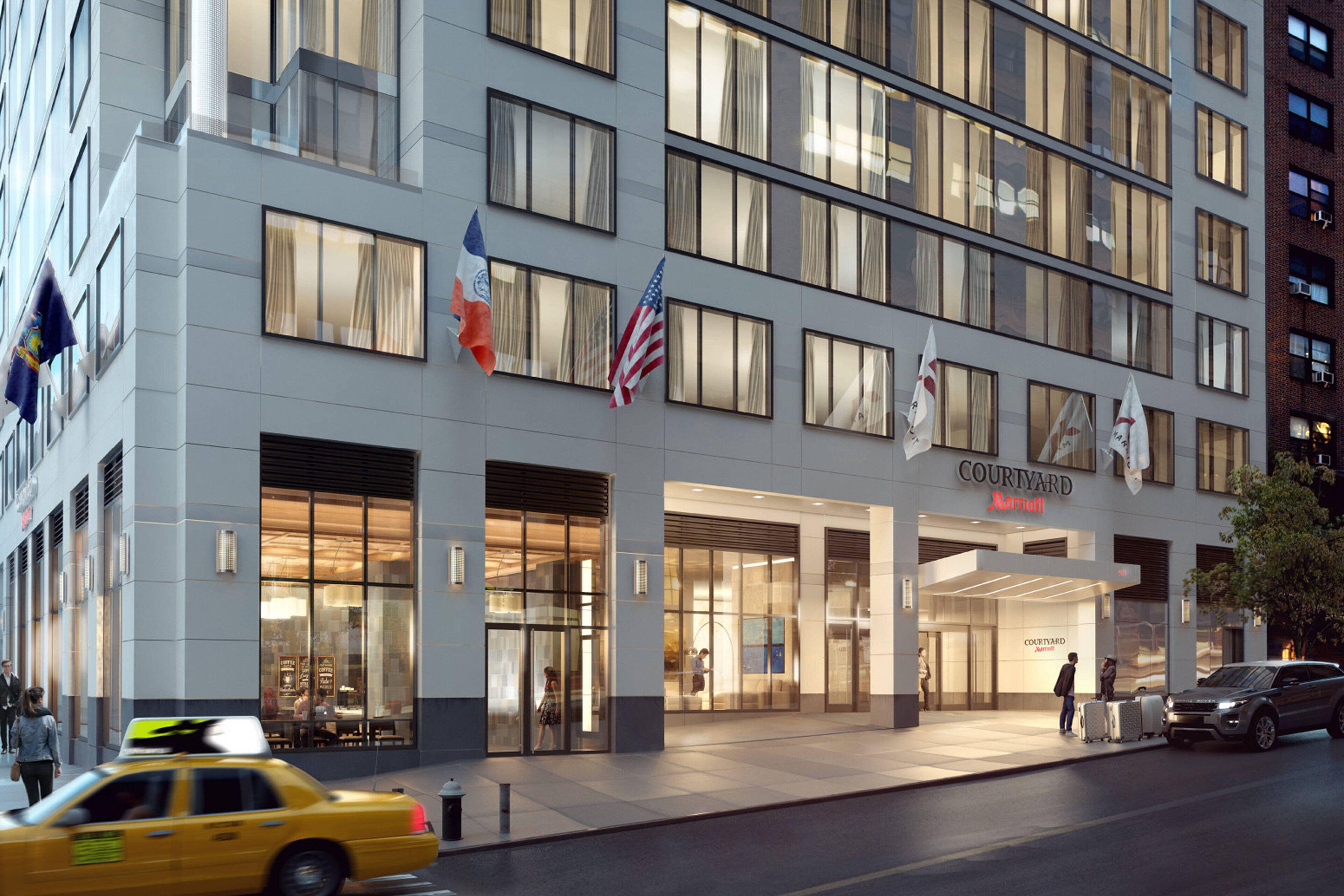 Courtyard Manhattan/midtown West 4*