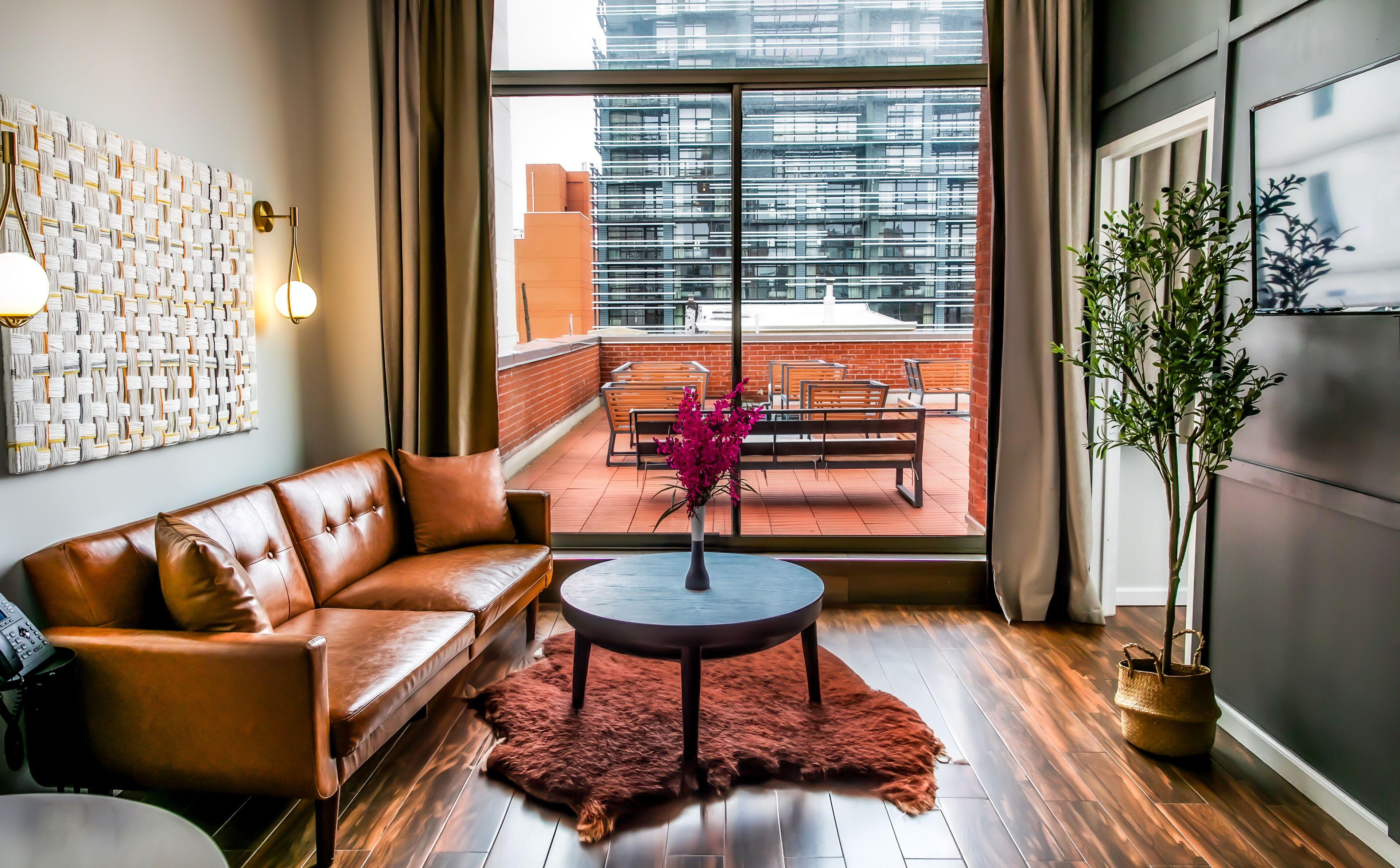 The Modernist Hotel 2*