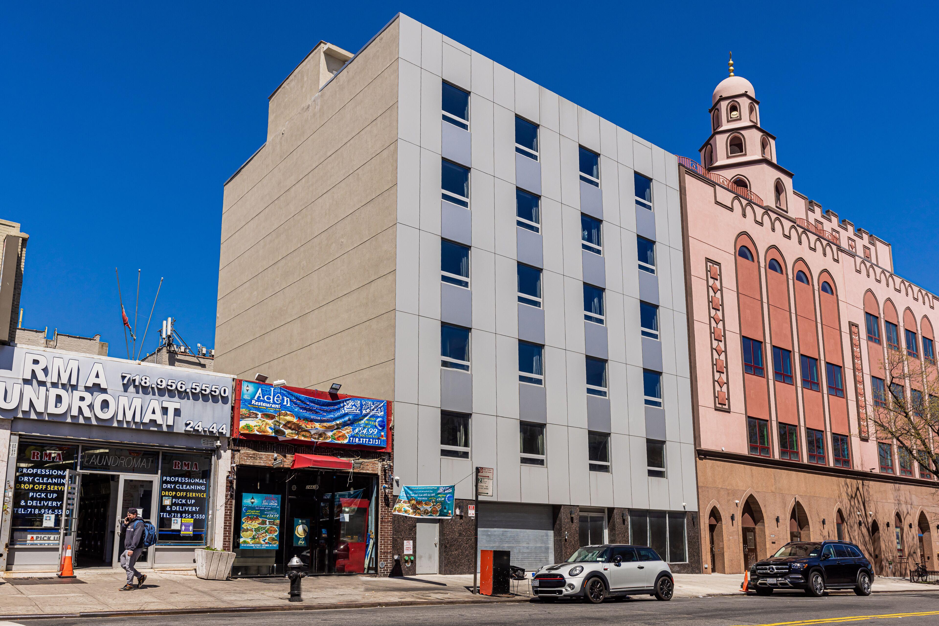 Hotel Astoria Laguardia