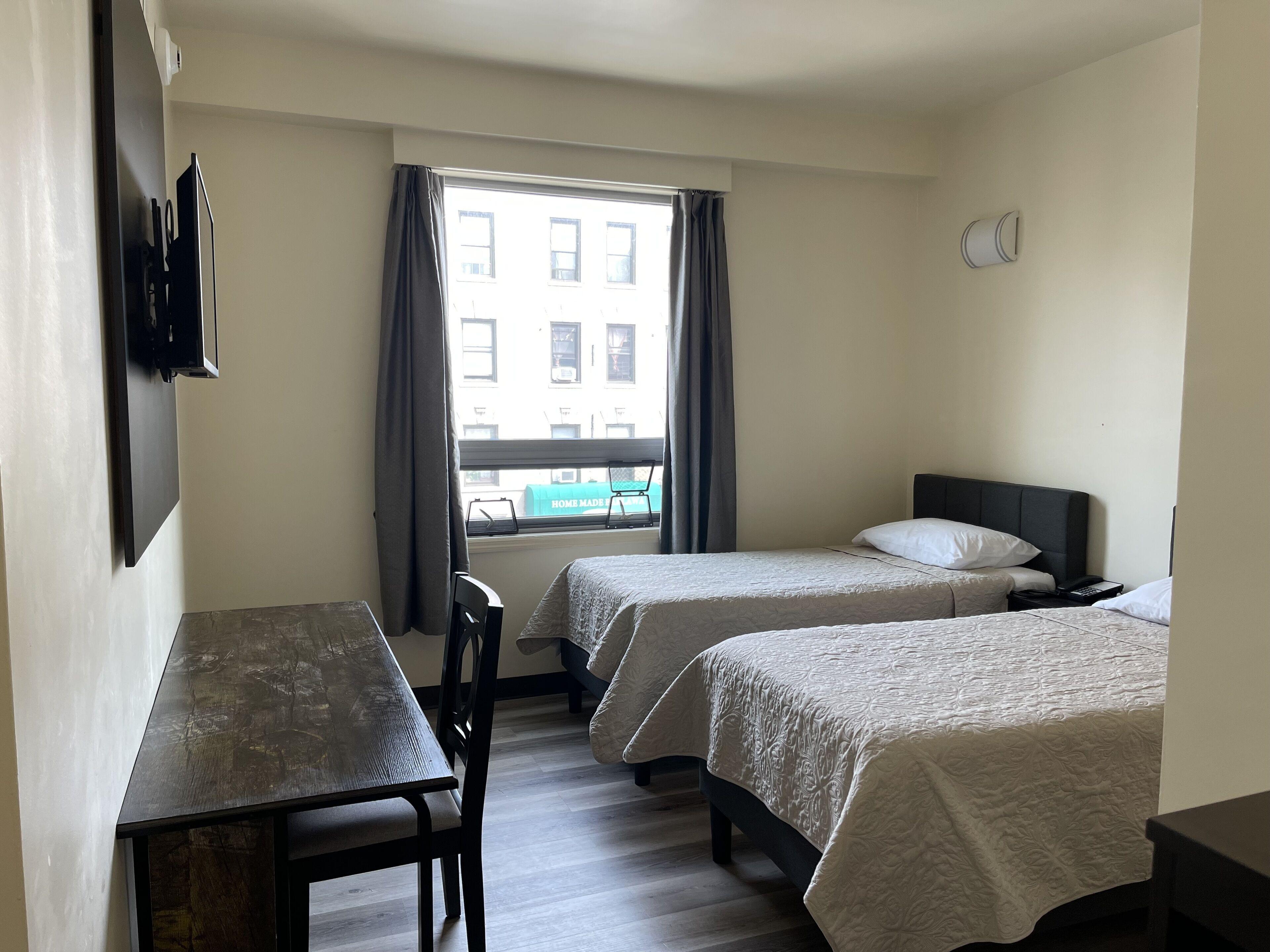 Astoria Laguardia Hotel New York