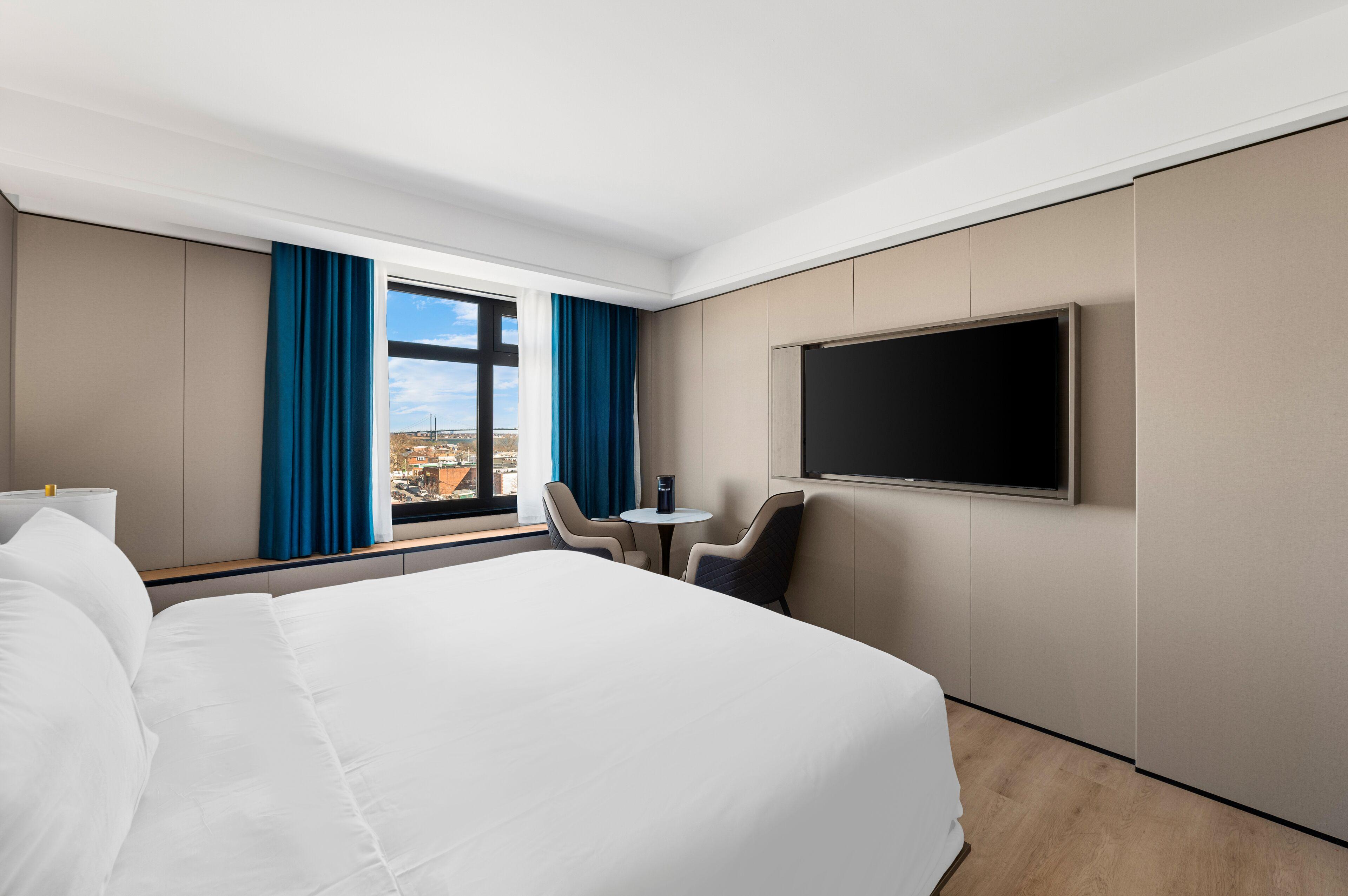Ly Hotel