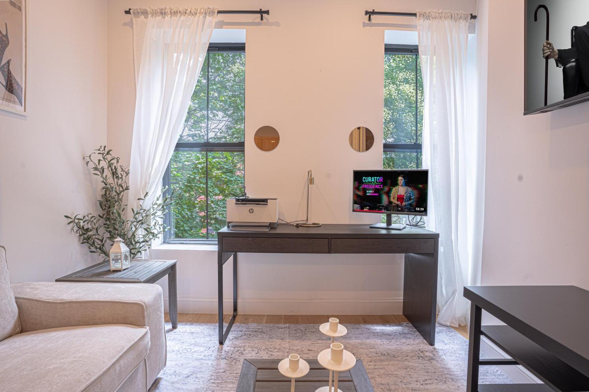 Sunny 3bd Brooklyn Getaway Apartment *