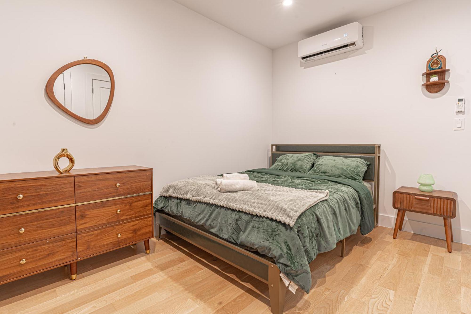 Charming Penthouse Brooklyn Getaway W Patio Terrace * New York