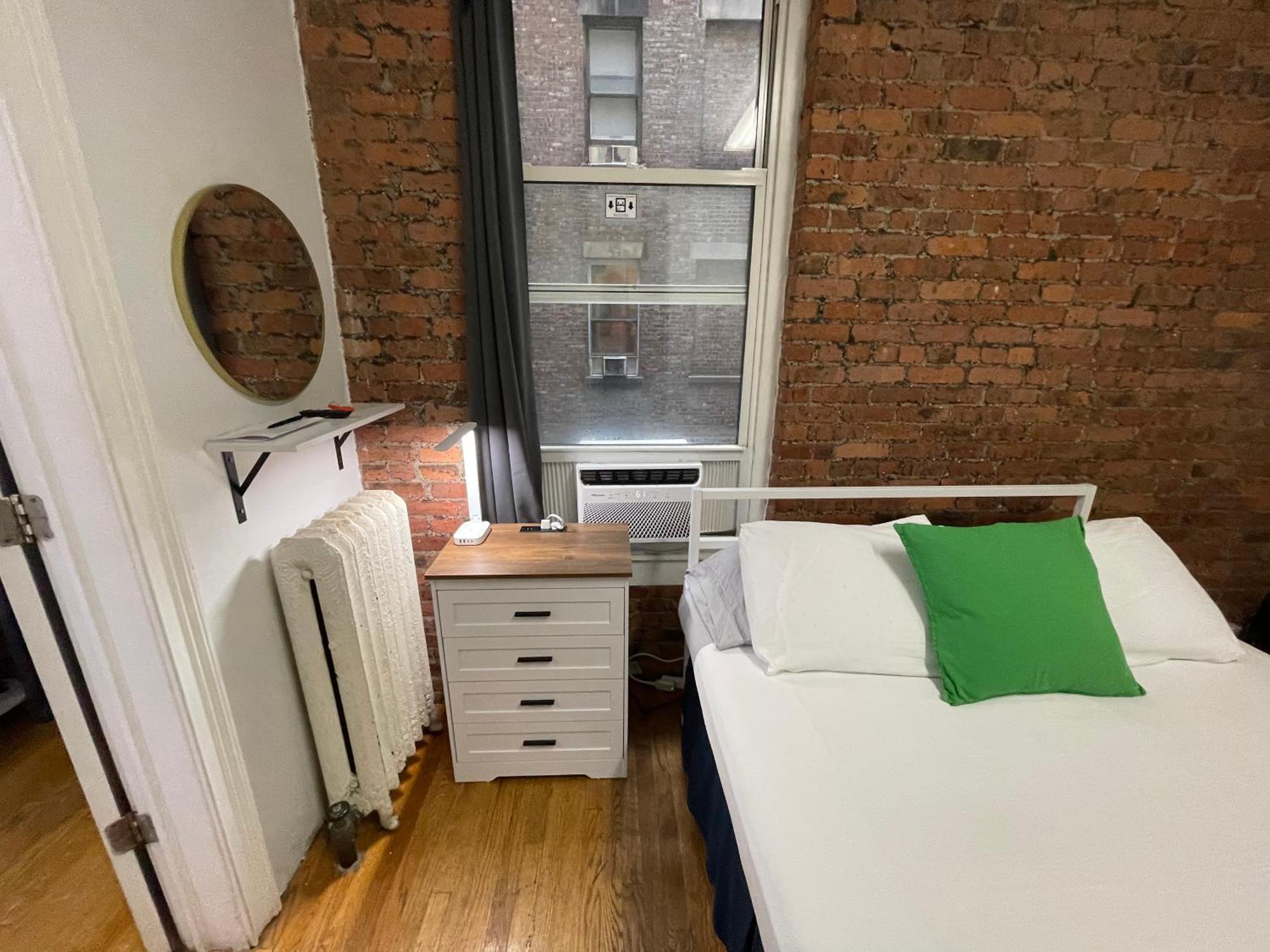 Nest 1 Bedroom With Kitchenette New York