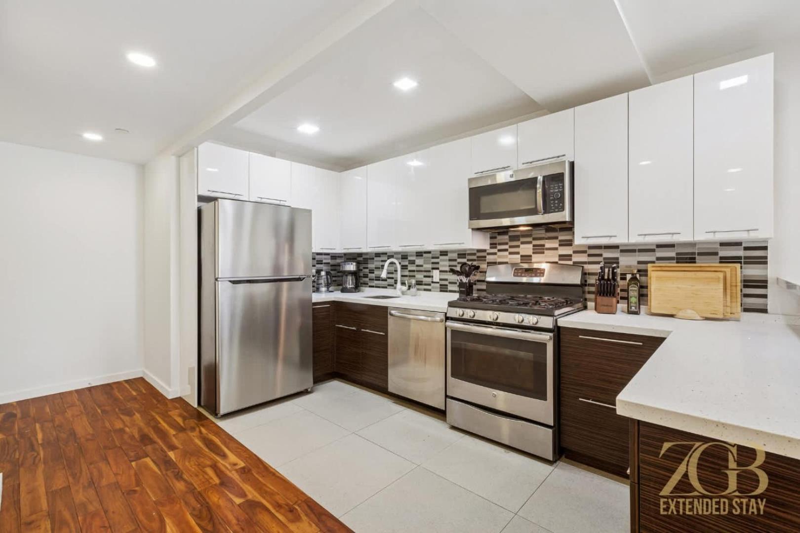 Stylish 2-bedroom Near Park - Laundry - Elevator *