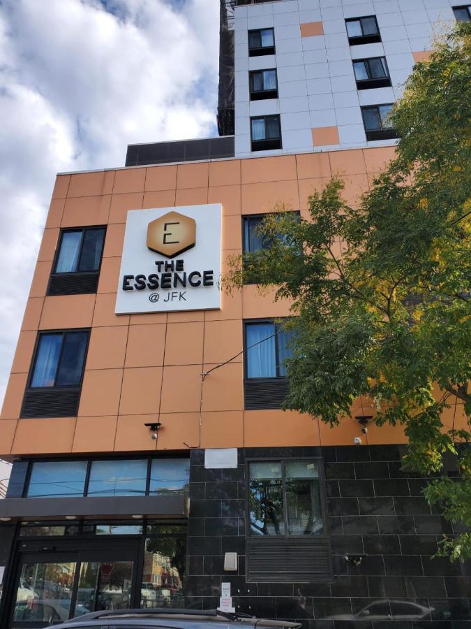 The Essence At Jfk Hotel