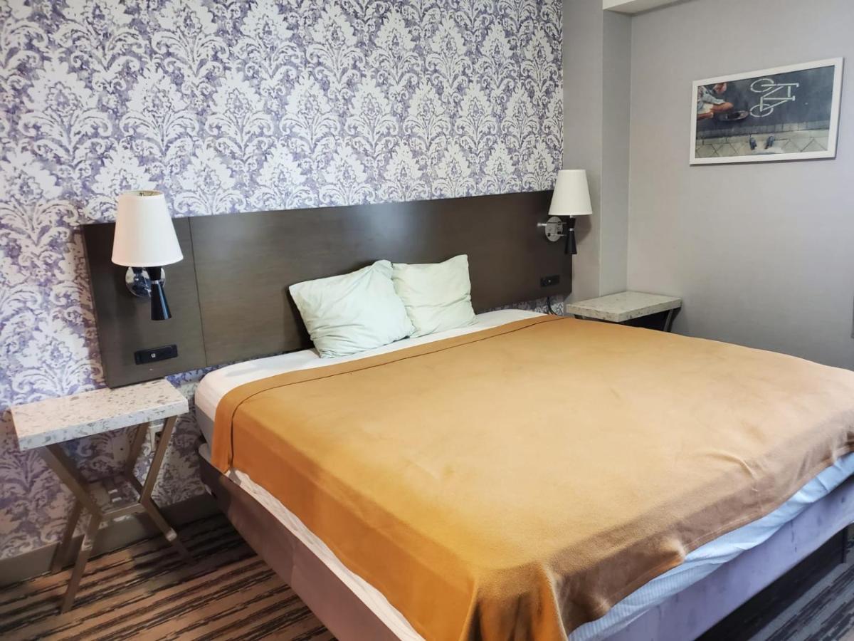 The Essence At Jfk Hotel New York