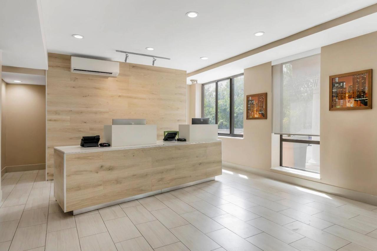 Country & By Radisson, Staten Island Hotel 3*