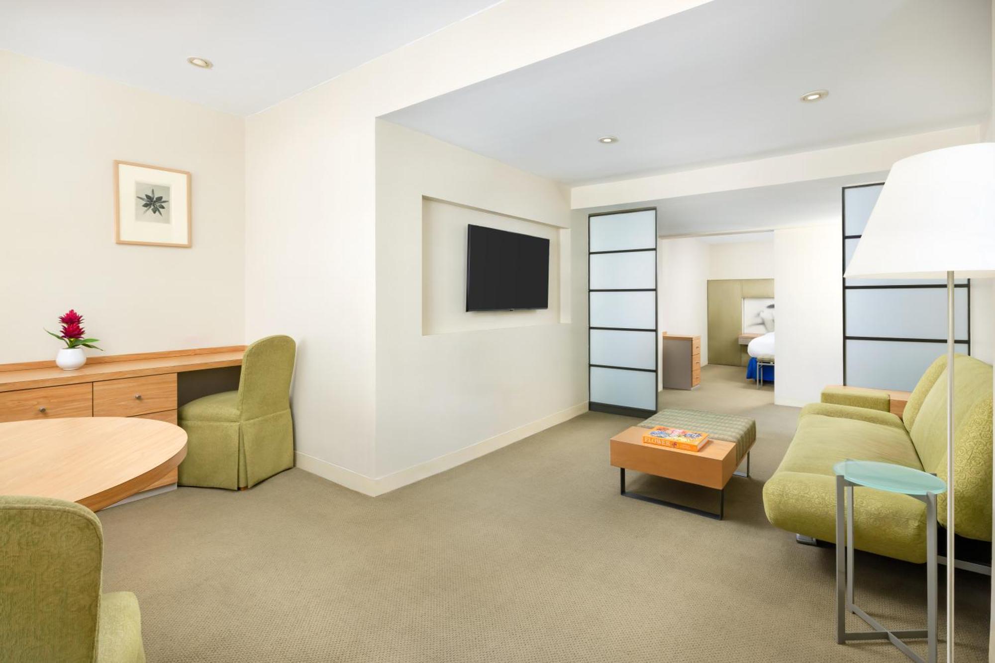 The Shoreham Hotel 4*