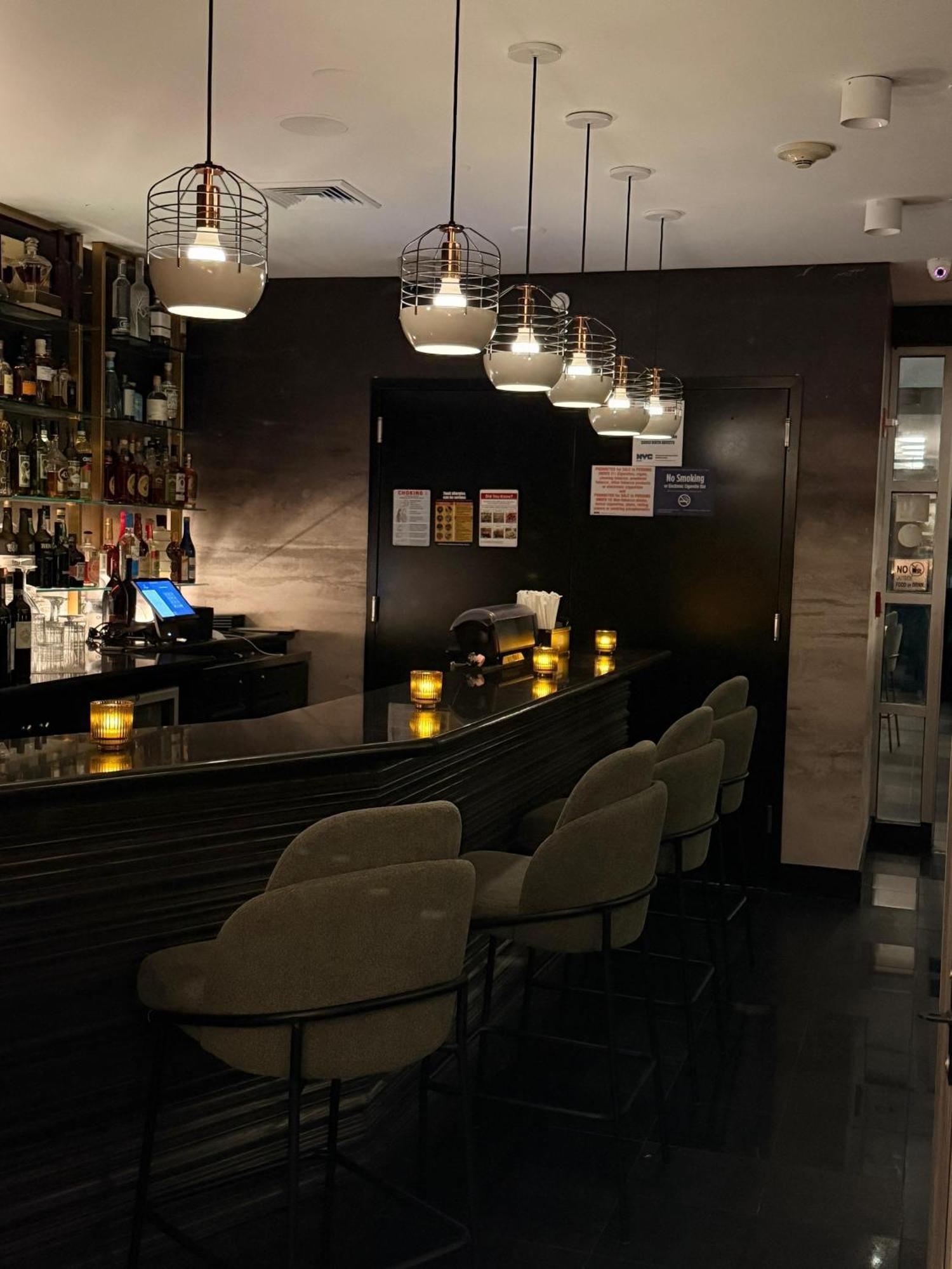Four Points By Sheraton Manhattan Soho Village Hotel 3*