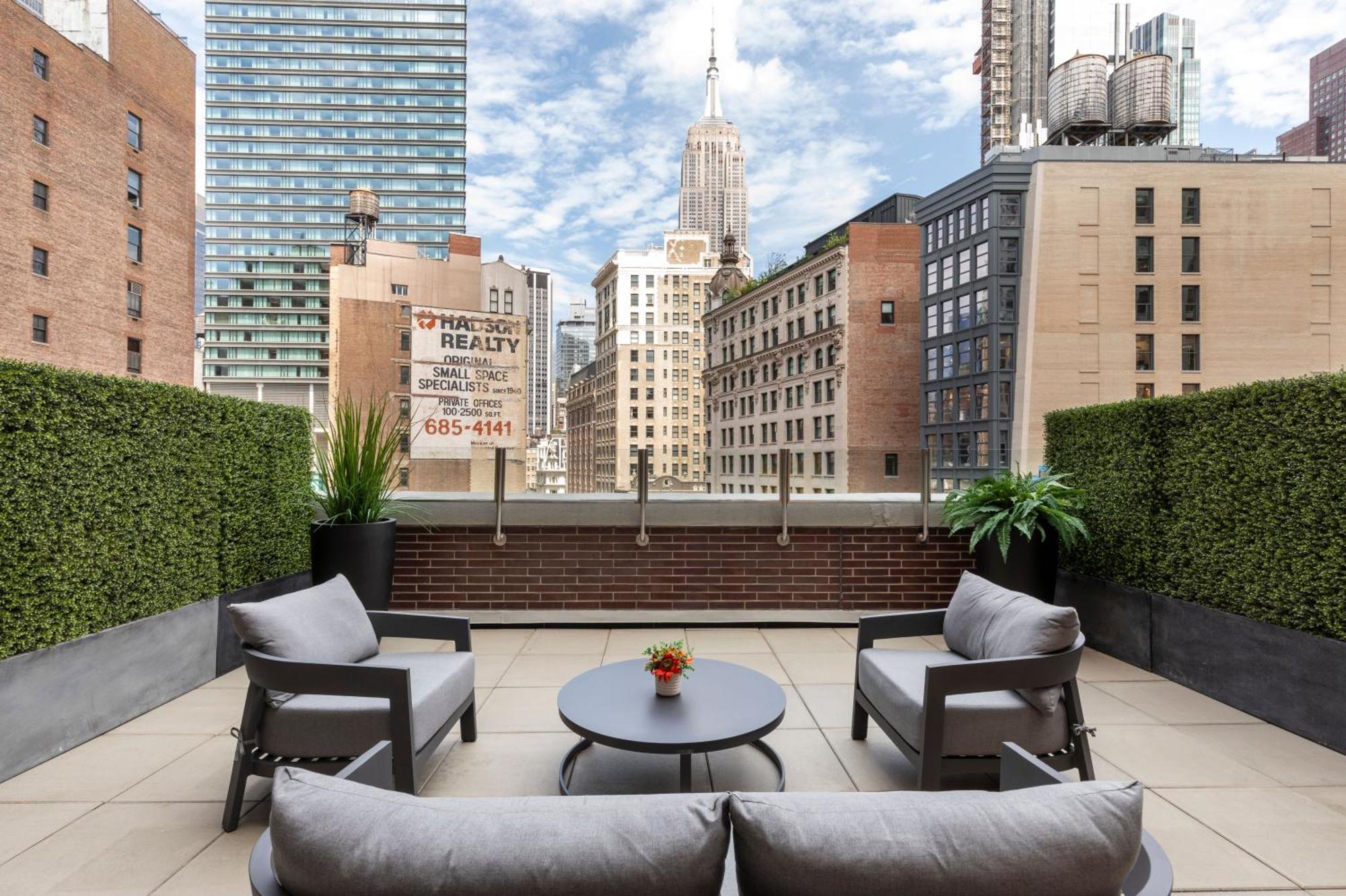 Broadway Plaza Hotel