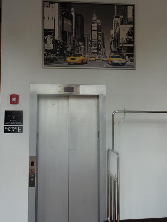 Super 8 By Wyndham Brooklyn / Park Slope 3* New York