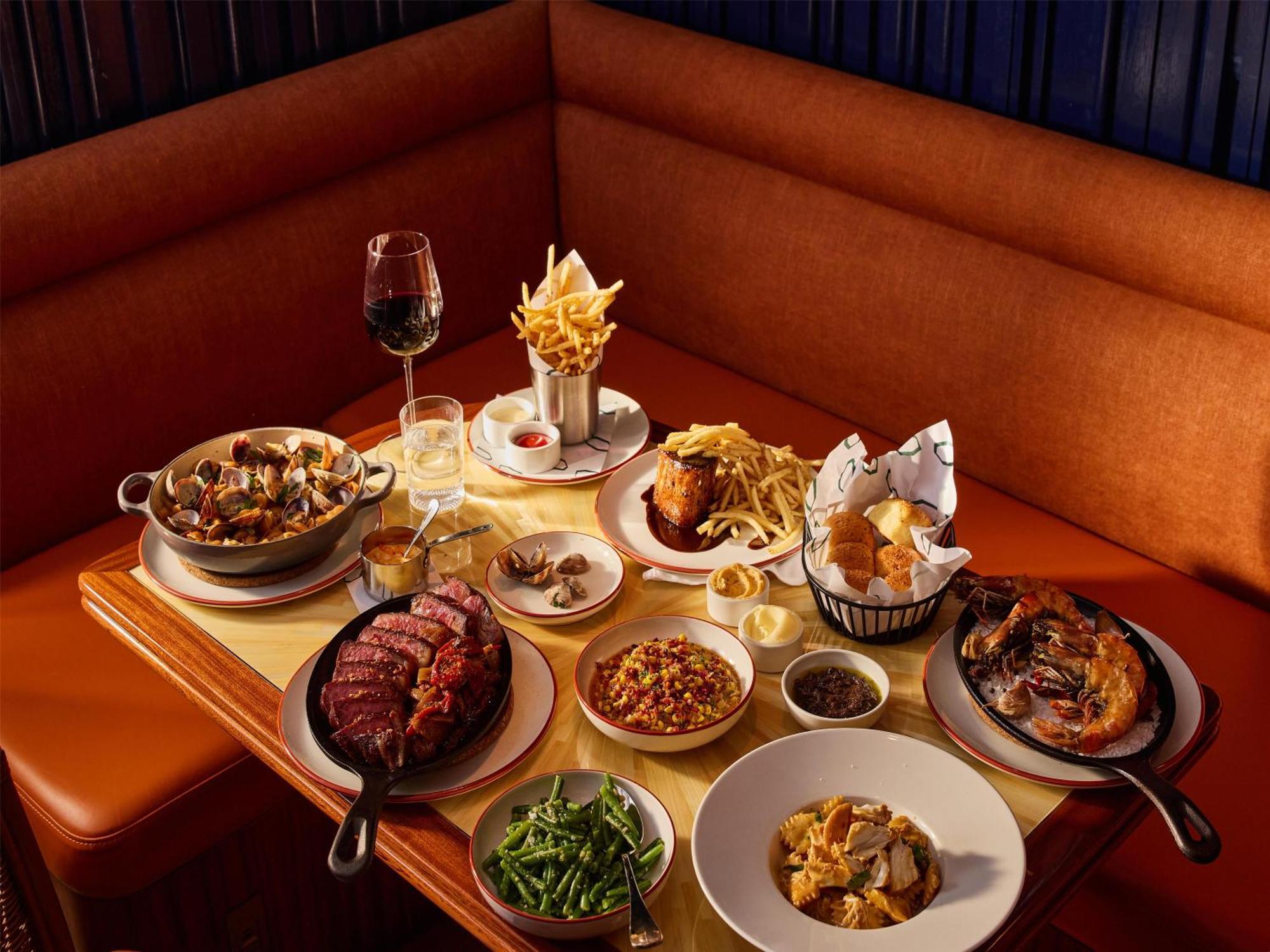 The Manner, The Unbound Collection By Hyatt