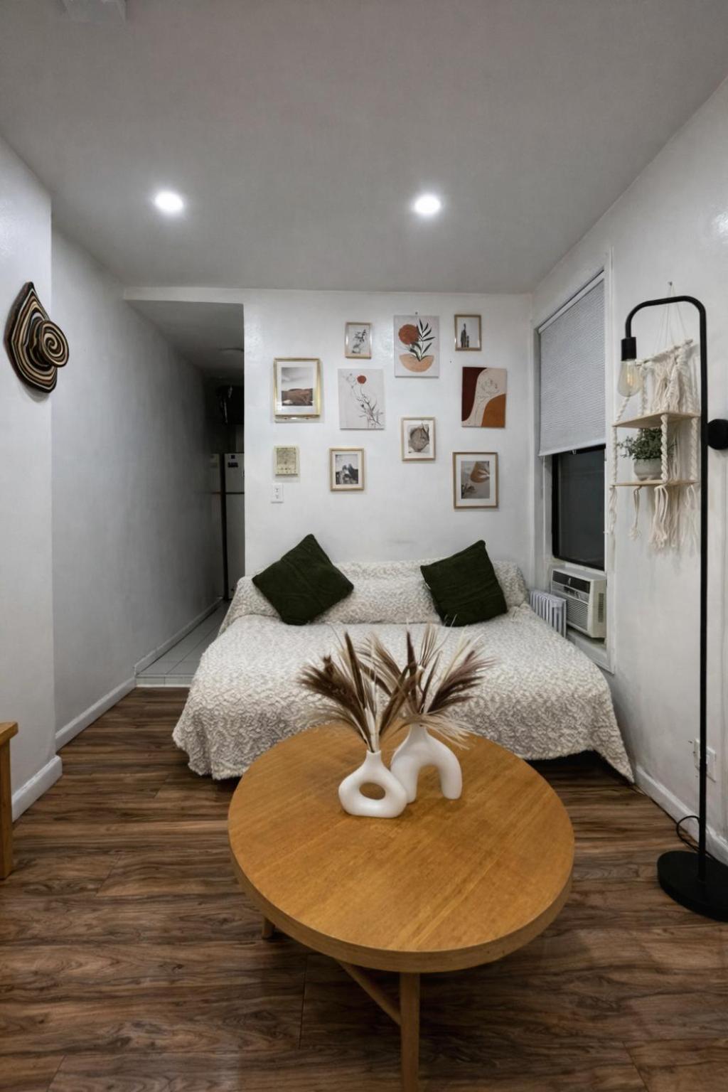 Apartment Next To Manhattan 2 Bedrooms - Subway 20 Steps, Manhattan 1 Stop