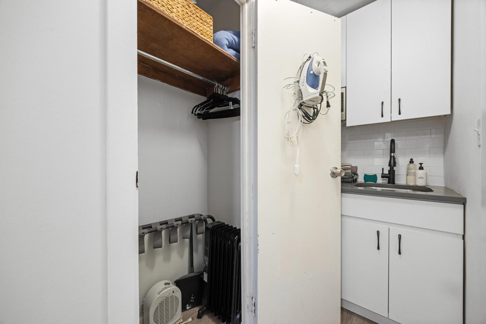 Highly Recommended Near Times Square Apartment New York