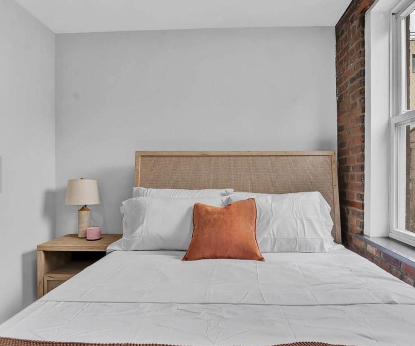 Midtown West Furnished 3br