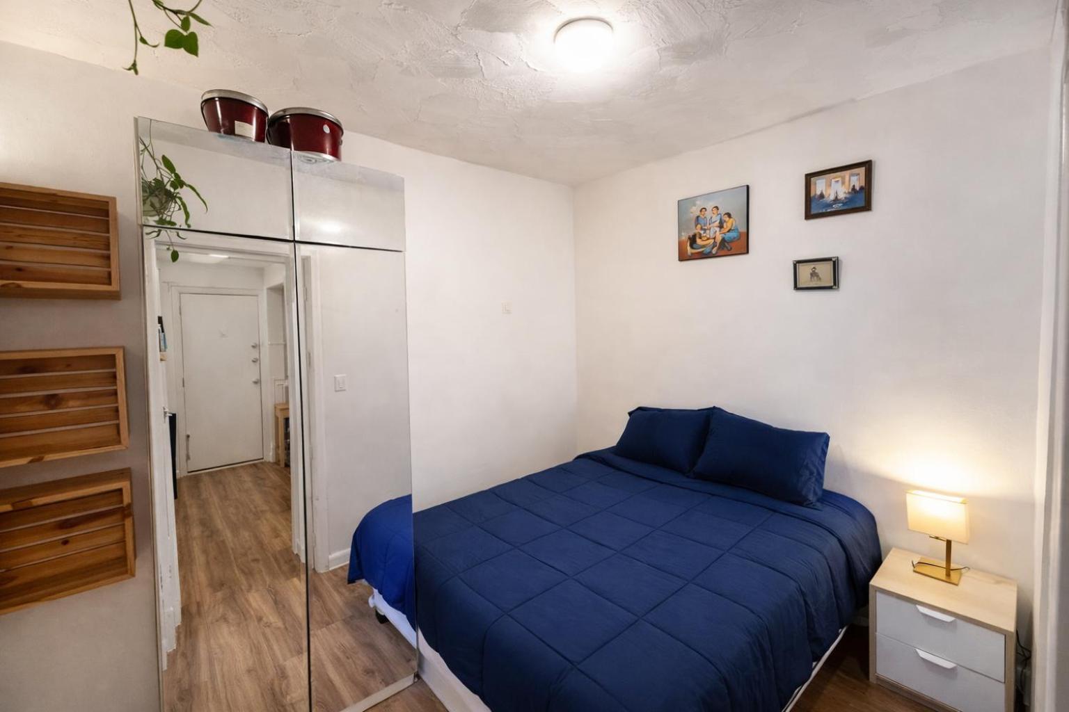 Apartment Next To Manhattan 2 Bedrooms - Subway 20 Steps, Manhattan 1 Stop *