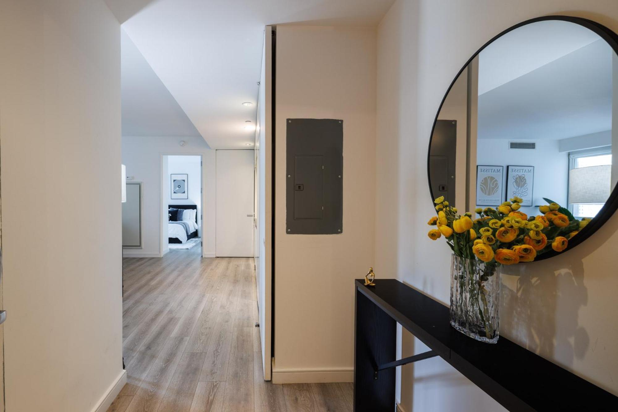 Stylish Nyc Haven Steps To Broadway & Dining New York