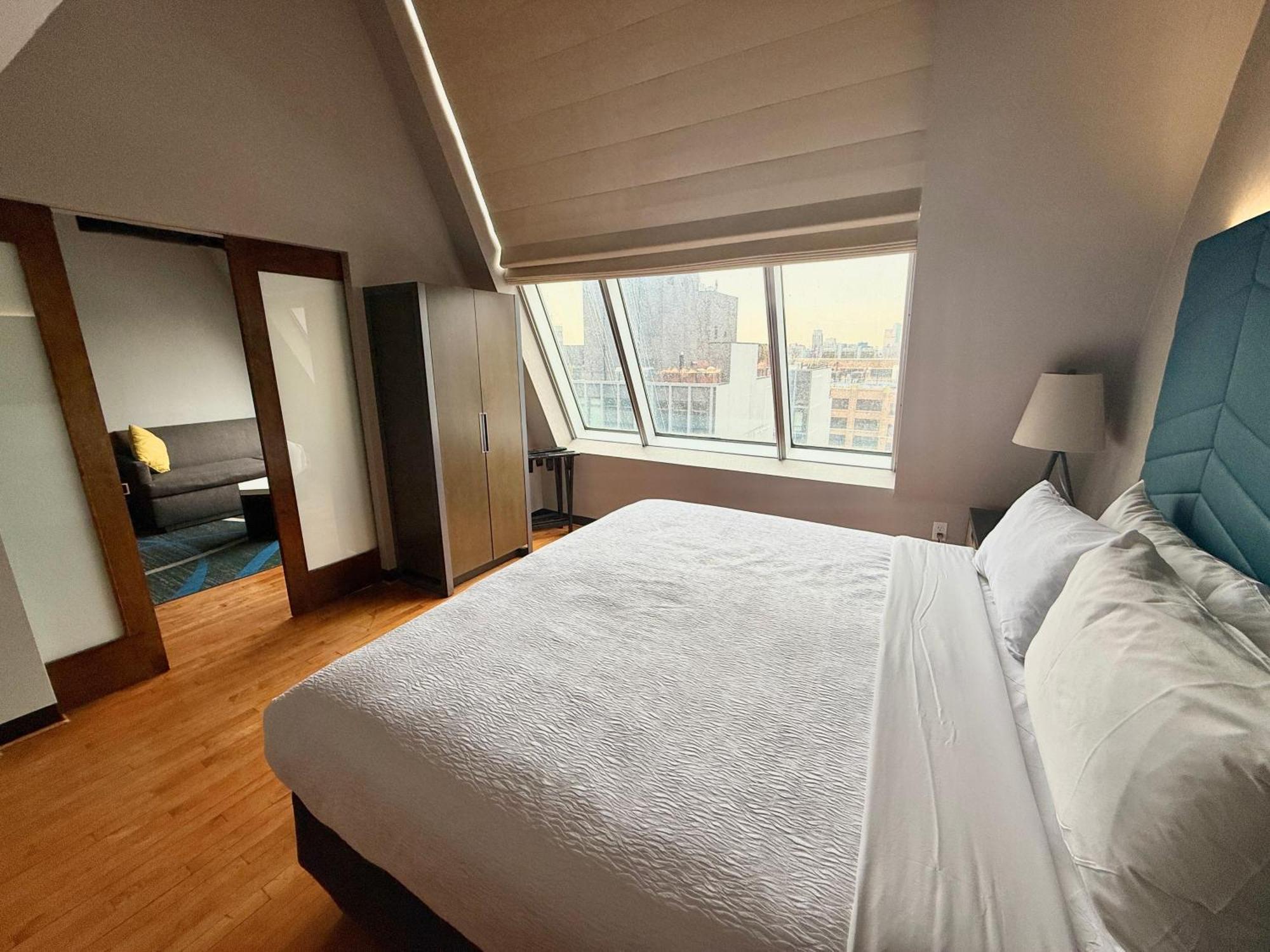 Four Points By Sheraton Manhattan Soho Village Hotel New York