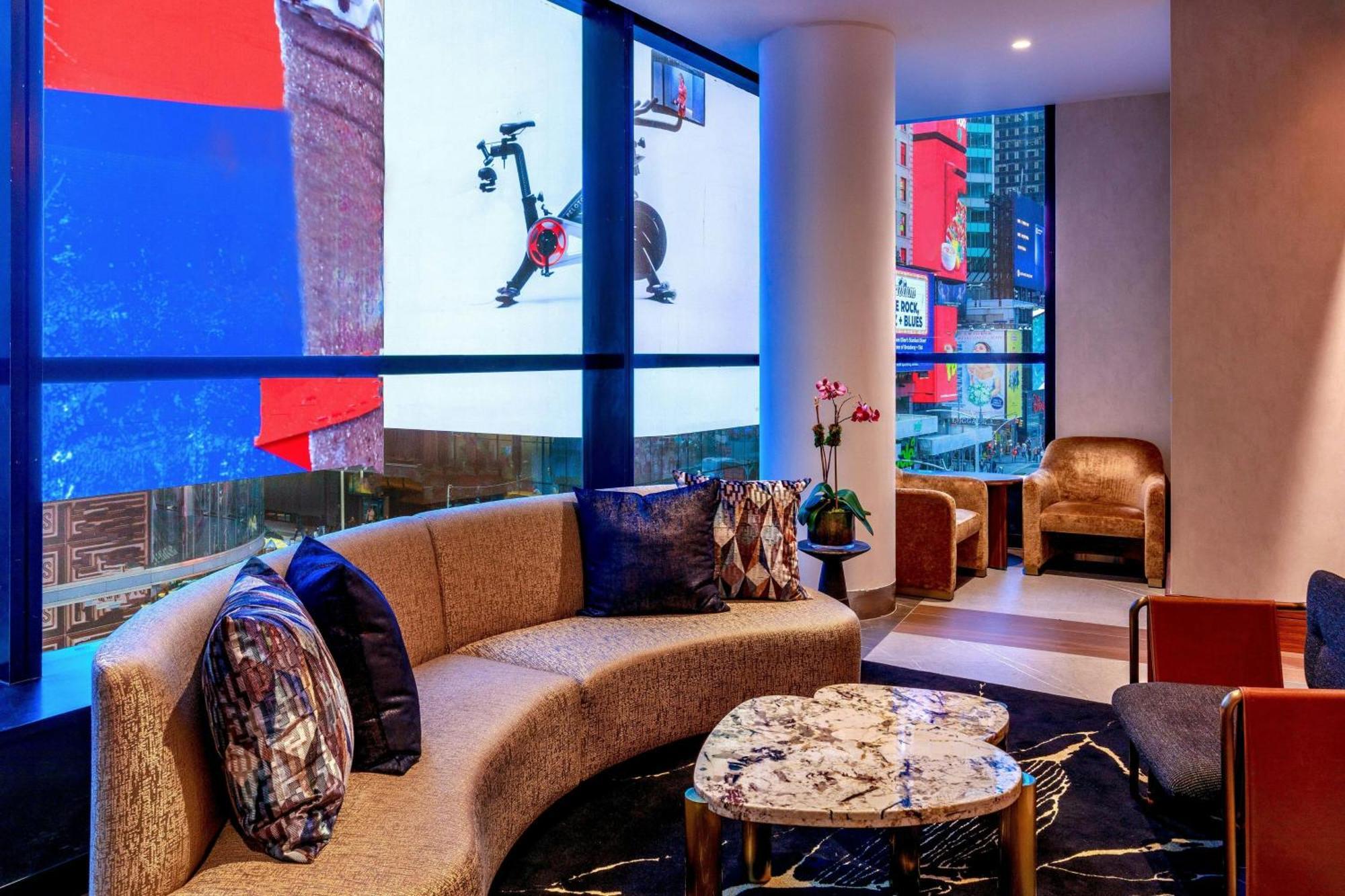 Renaissance Times Square By Marriott Hotel New York