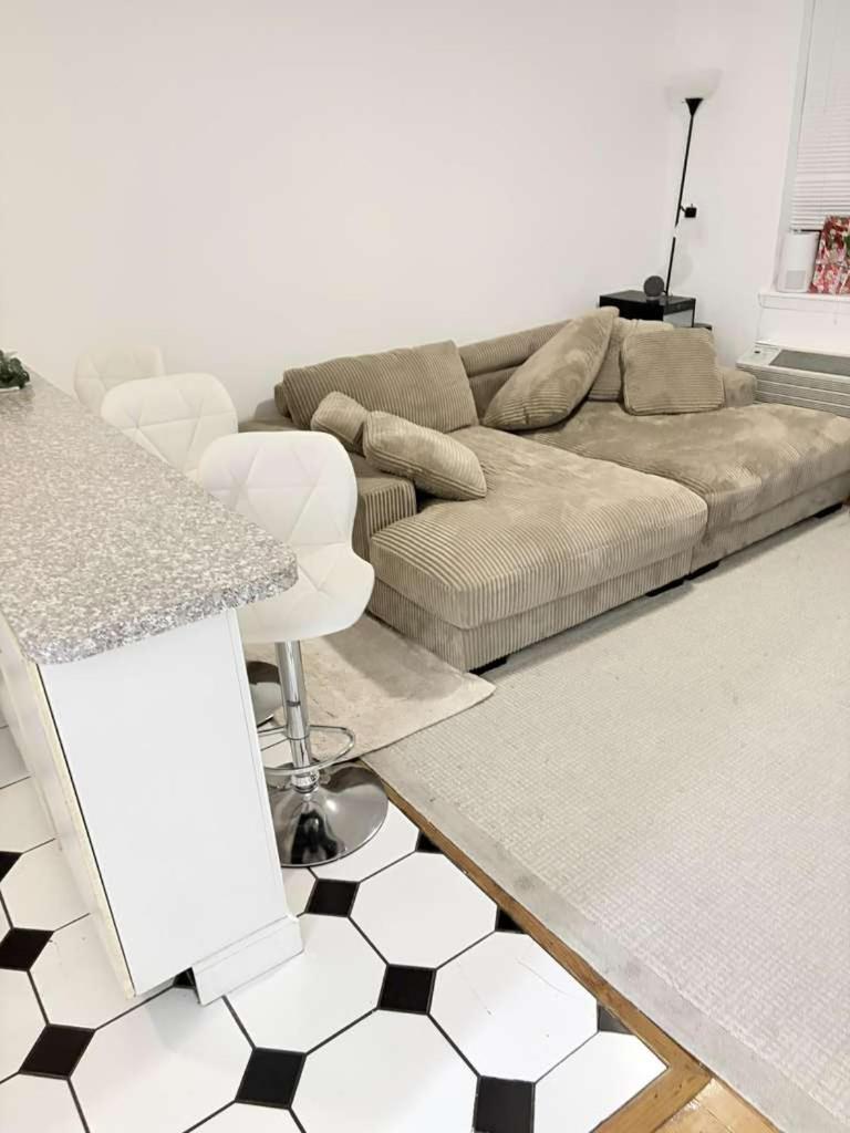 Beautiful Cozy Place In Heart Manhattan * New York