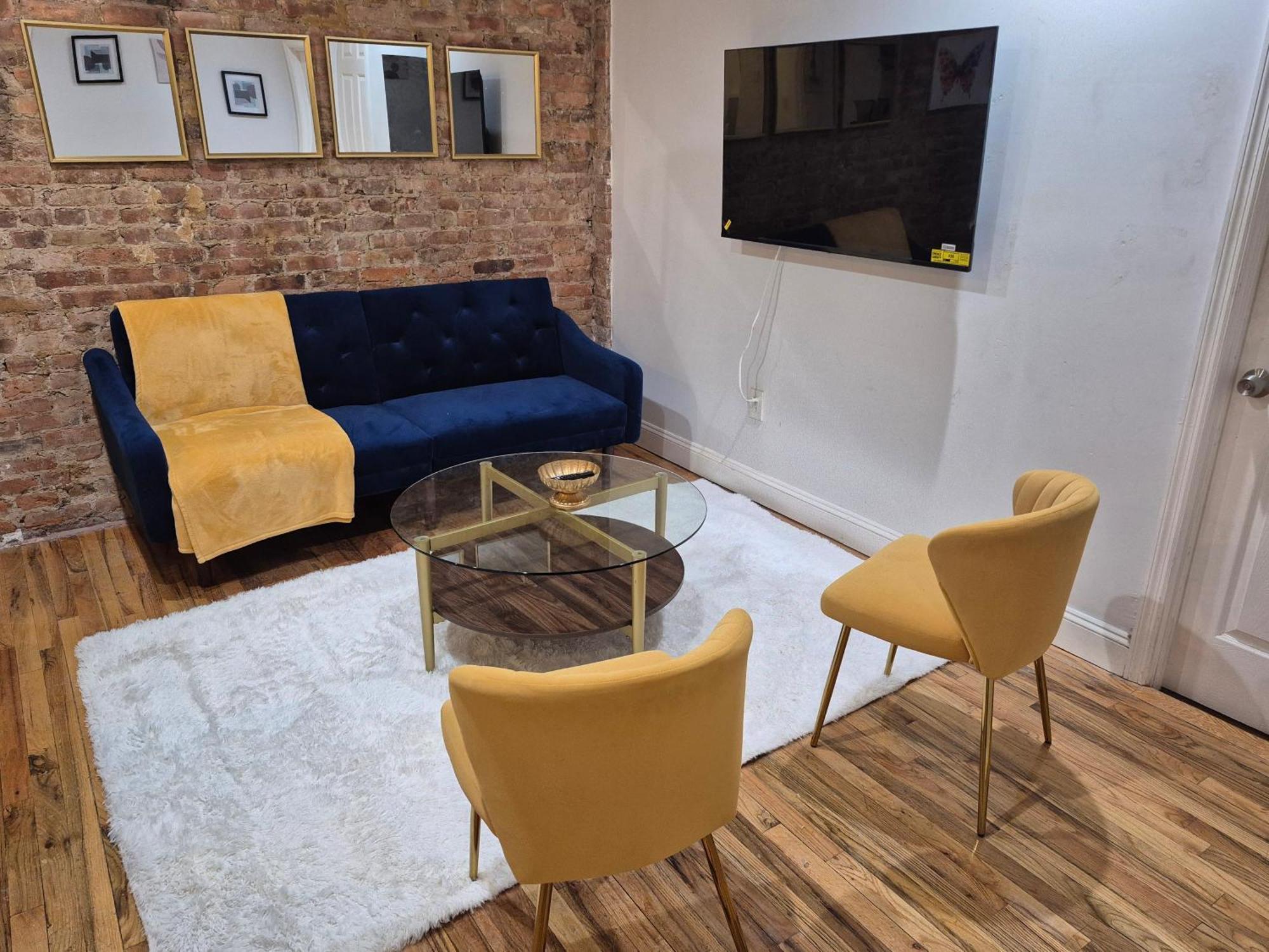 Relax And Unwind At Chic Bed-stuy Brownstone * New York